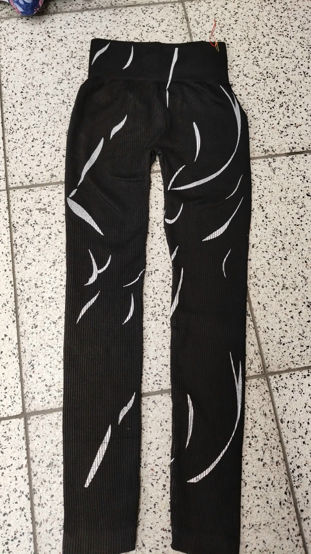 спортивные легинсы,женские легинсы,спортивные леггинсы,женские спортивные леггинсы,брюки спортивные