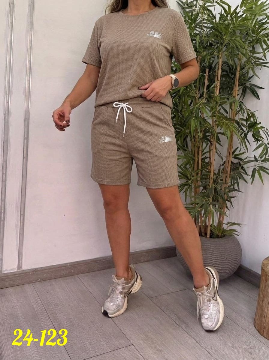 костюм женский,костюм спортивные женские костюмы,тонкие спортивные костюмы женские,летние костюмы женские,женские костюмы спортивные