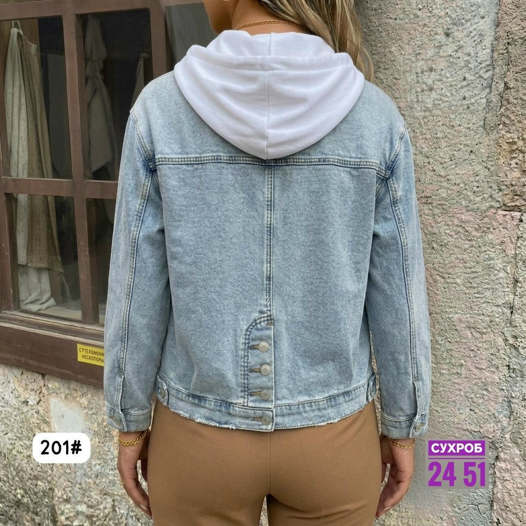 куртка джинсовая женская,джинсовая куртка,женская джинсовая куртка с капюшоном,джинсовая куртка женская 2025,модные джинсовые куртки 2025 женские