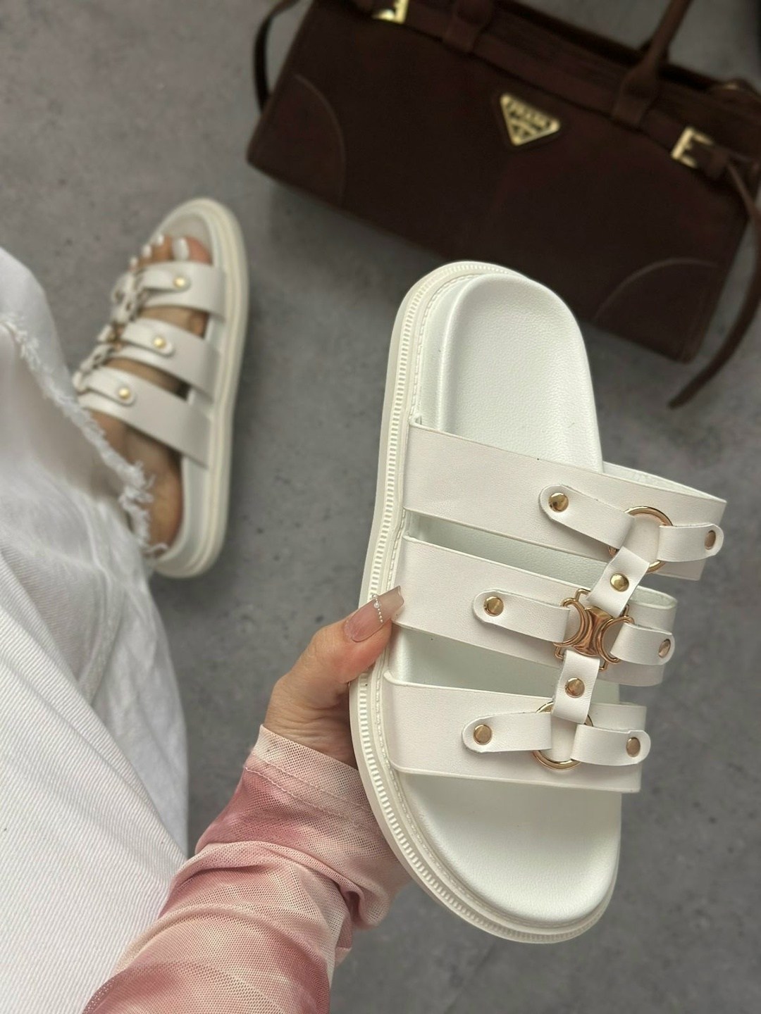 ,модные сандалии,шлепанцы женские,женские босоножки,сандалии