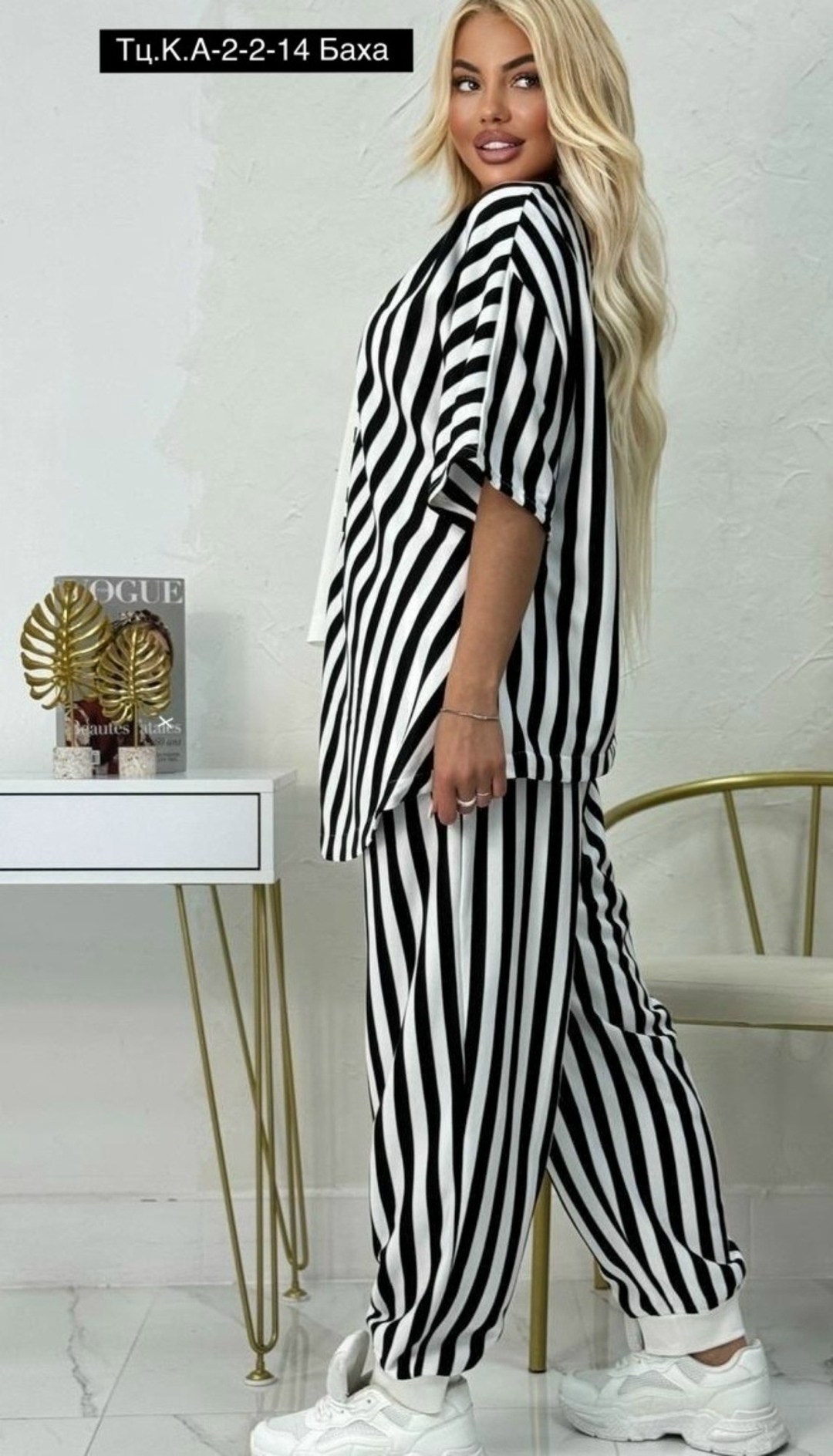 костюм двойка женская,модные костюмы,костюм в тонкую полоску женский,брючные костюмы женские,женские костюмы