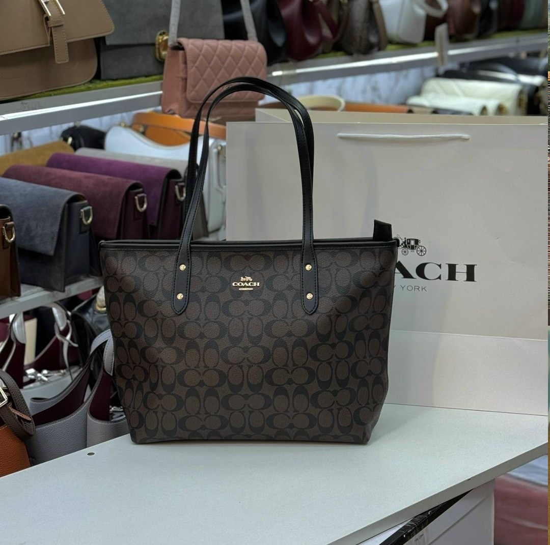 женская сумка coach,сумка шоппер coach,сумка coach шоппер большая,сумка coach оригинал питон бежевая,сумка coach