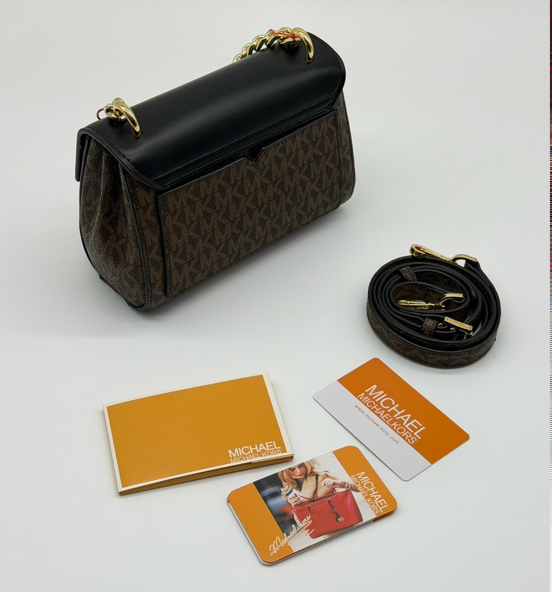 сумка michael kors,michael kors сумка на плечо,сумка кросс-боди средняя michael kors 230136077,женская cумка michael kors,сумка кросс-боди через плечо mk брендовая michael kors 241687005