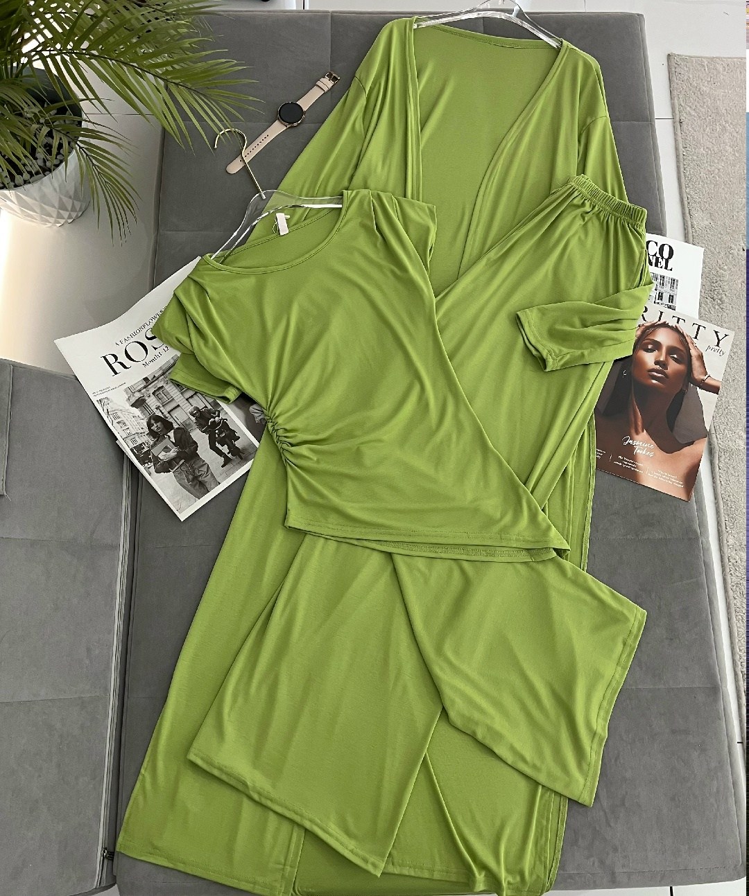 женские костюмы,пеньюар женский,одежда комплект,платья,пеньюар халат