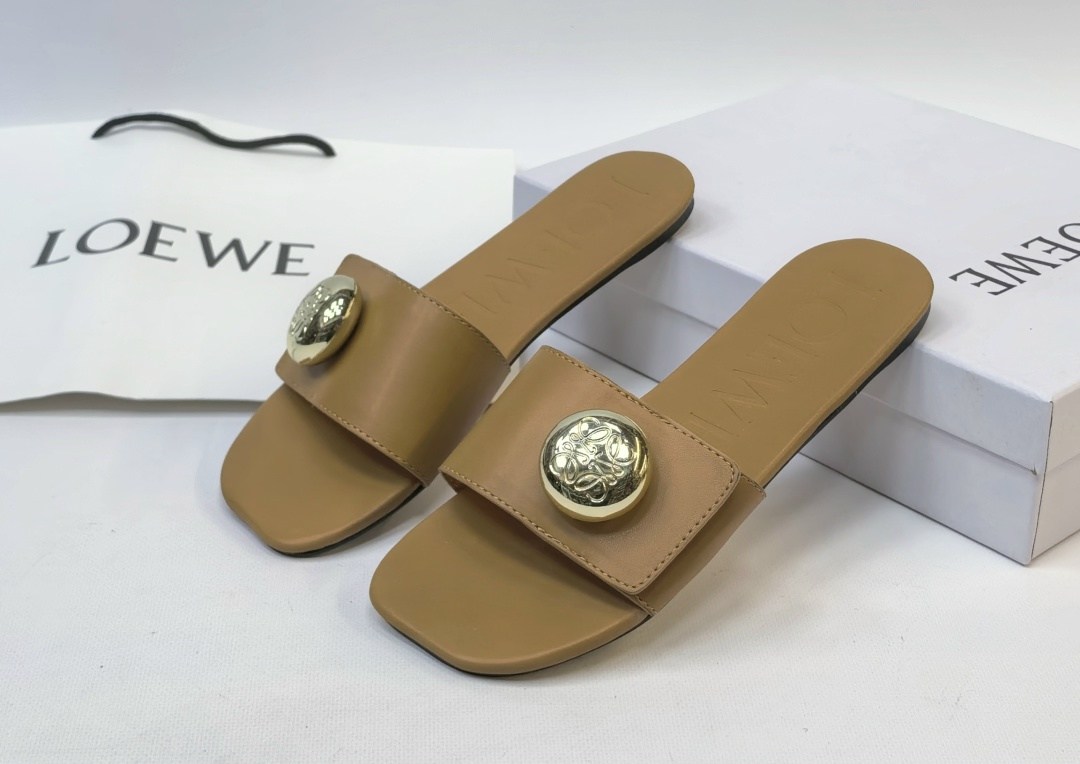 шлепанцы женские,,кожаные шлепанцы,шлепанцы,модные тапочки