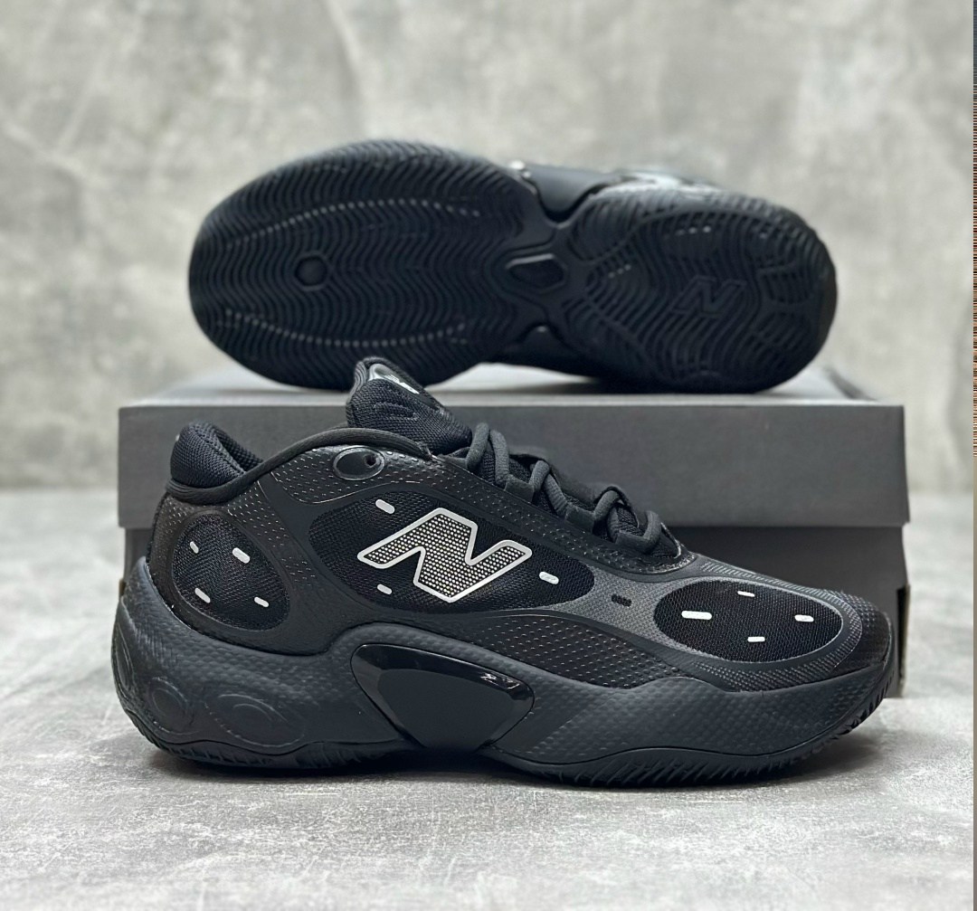 кроссовки adidas streetball black eg 8040,adidas originals streetball 2.0 'black carbon' кроссовки,мужская  кроссовки,кроссовка мужской,кроссовки adidas