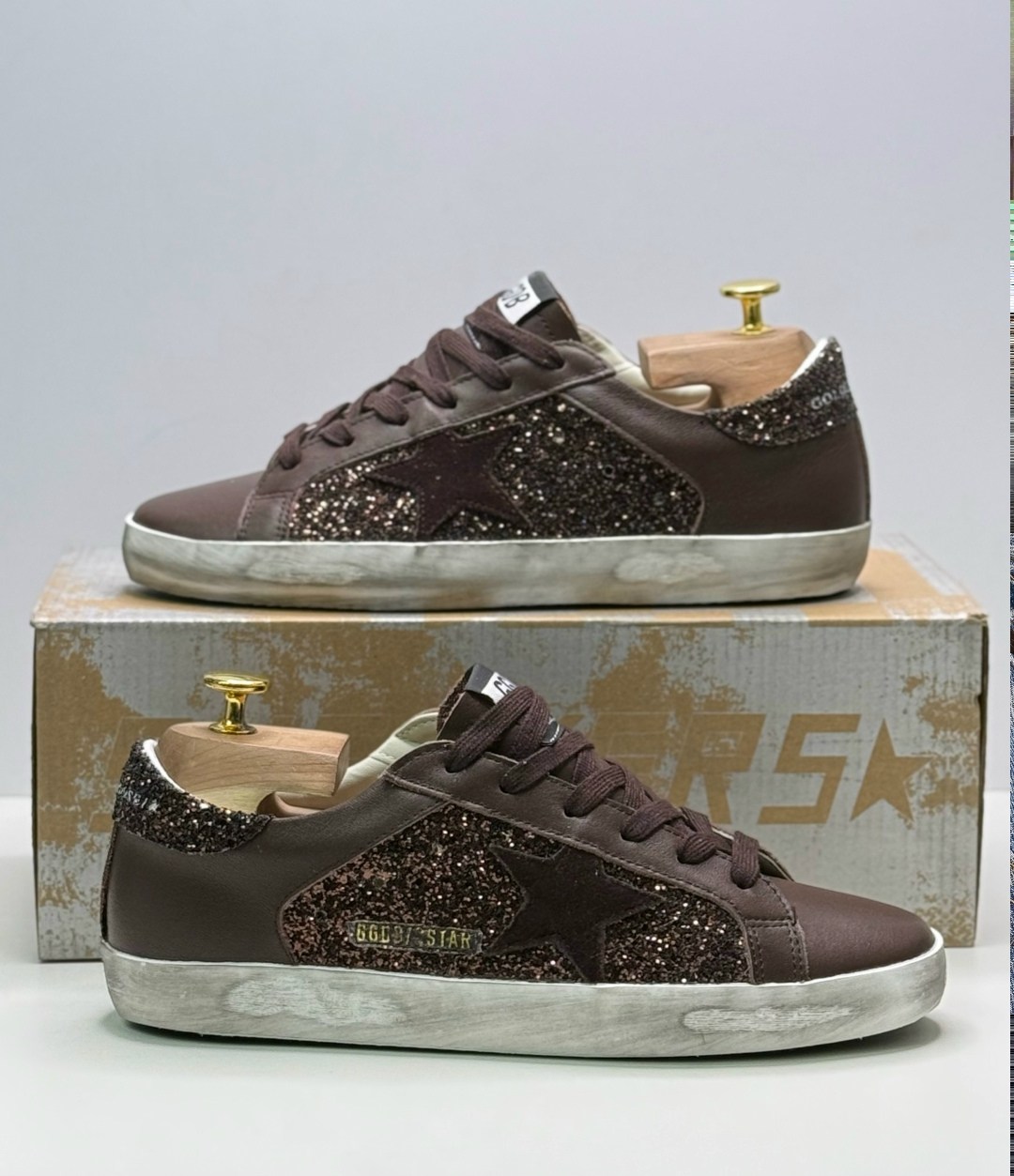 golden goose кроссовки super-star коричневый,,кроссовки golden goose,кеды golden goose,женские низкие кеды super-star с блестками golden goose цвет black