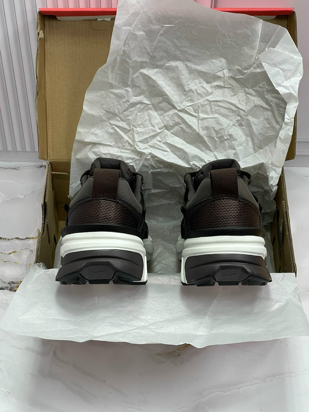 кроссовки nike,кроссовки nike v 2 k run,женские повседневные кроссовки nike v2k run коричневый,кроссовки,женские кроссовки nike