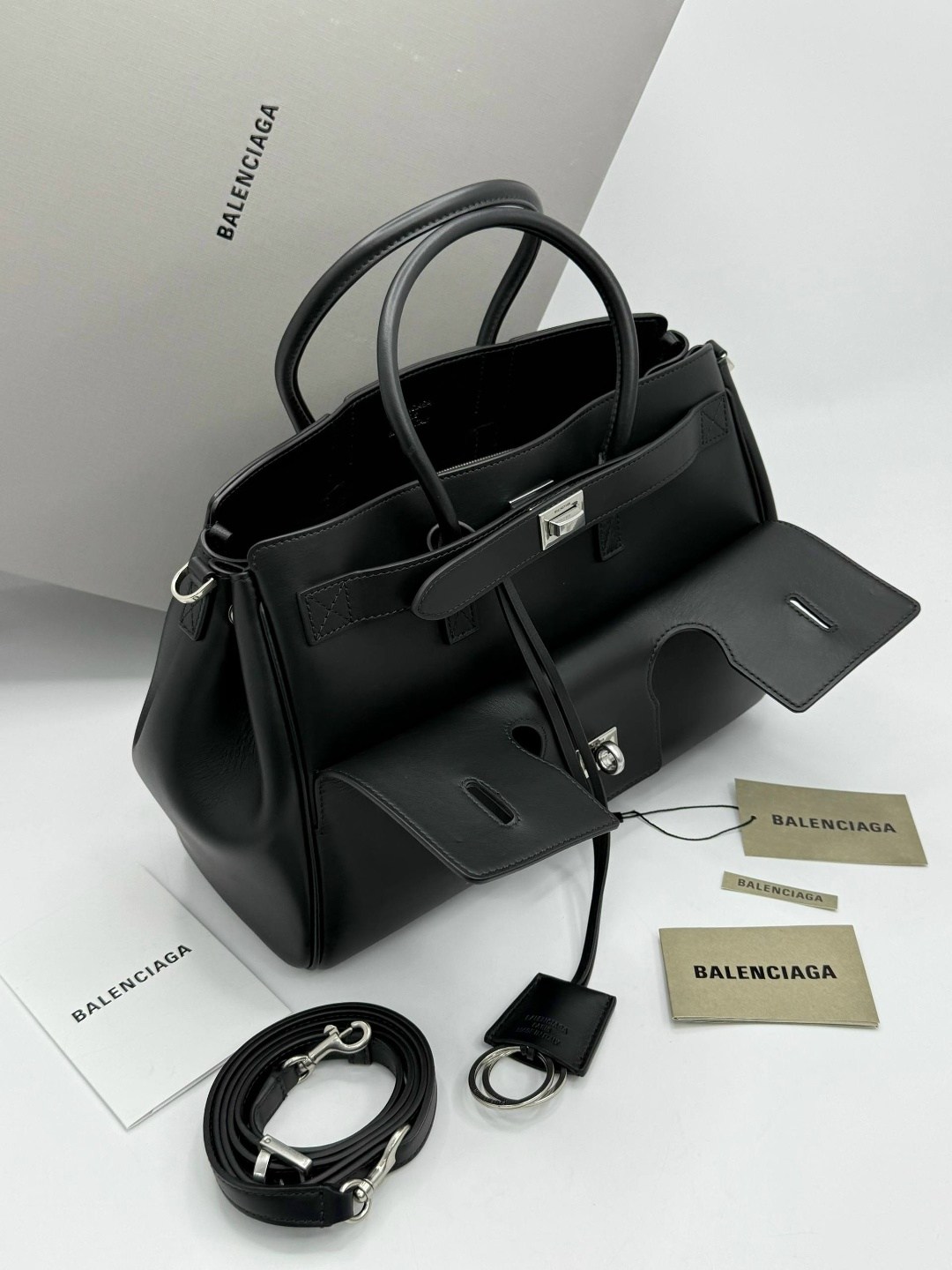 сумка женская balenciaga,сумка balenciaga,balenciaga city - вместительная сумка для работы,сумка balenciaga из высококачественной эко кожи,сумка кожаная balenciaga