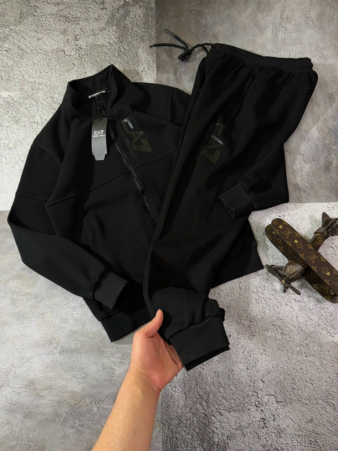 спортивный костюм мужской,спортивный костюм,спортивный костюм armani,спортивный костюм ea7