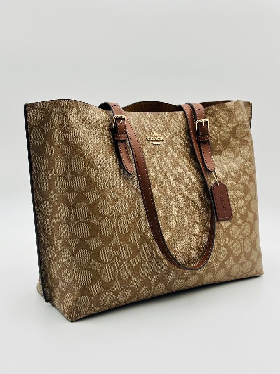 сумка coach,женская сумка coach,сумка тоут coach молочно-белая,женская сумка,сумка coach шоппер на плечо