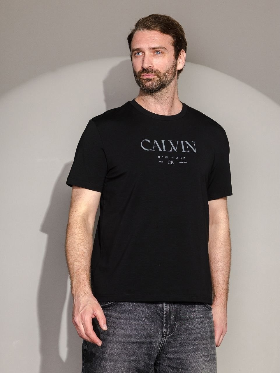 футболка calvin klein мужская,футболки мужские,футболка calvin klein мужская черная,футболка мужская черная,футболка кельвин кляйн мужская