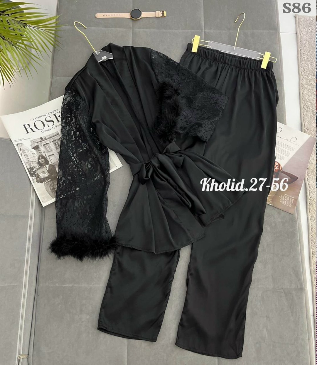 халат с перьями,халат пеньюар,халат,шелковый халат,красный халат