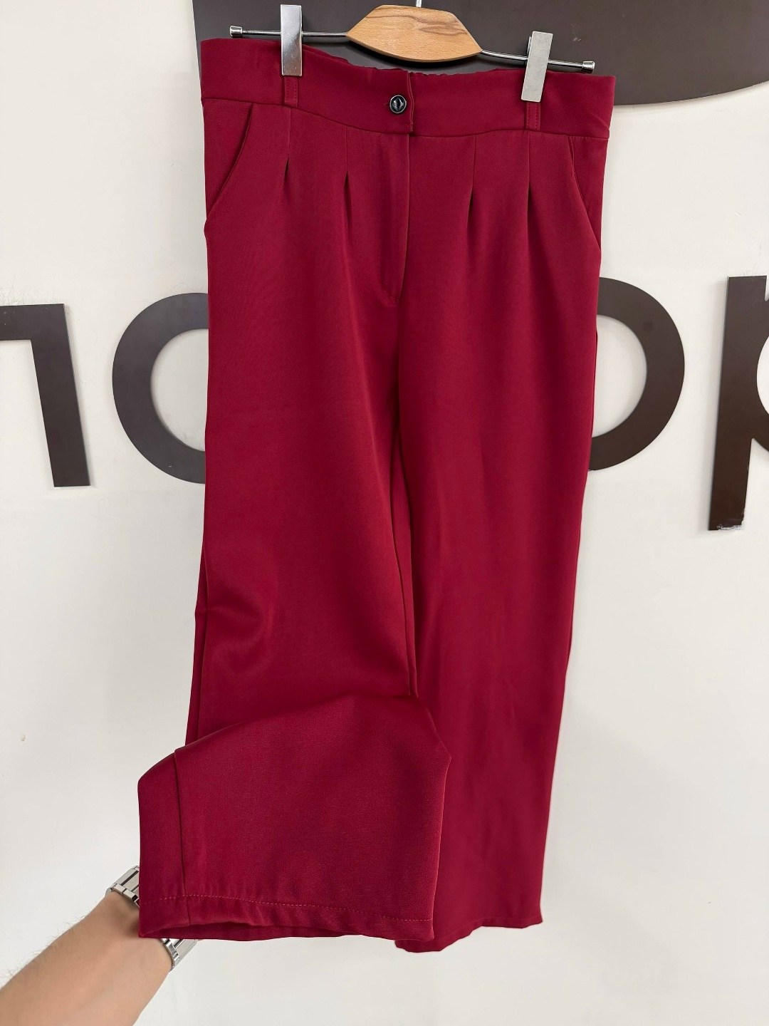 брюки классические,повседневные брюки,брюки свободные,брюки с широкими штанинами,брюки широкие классические