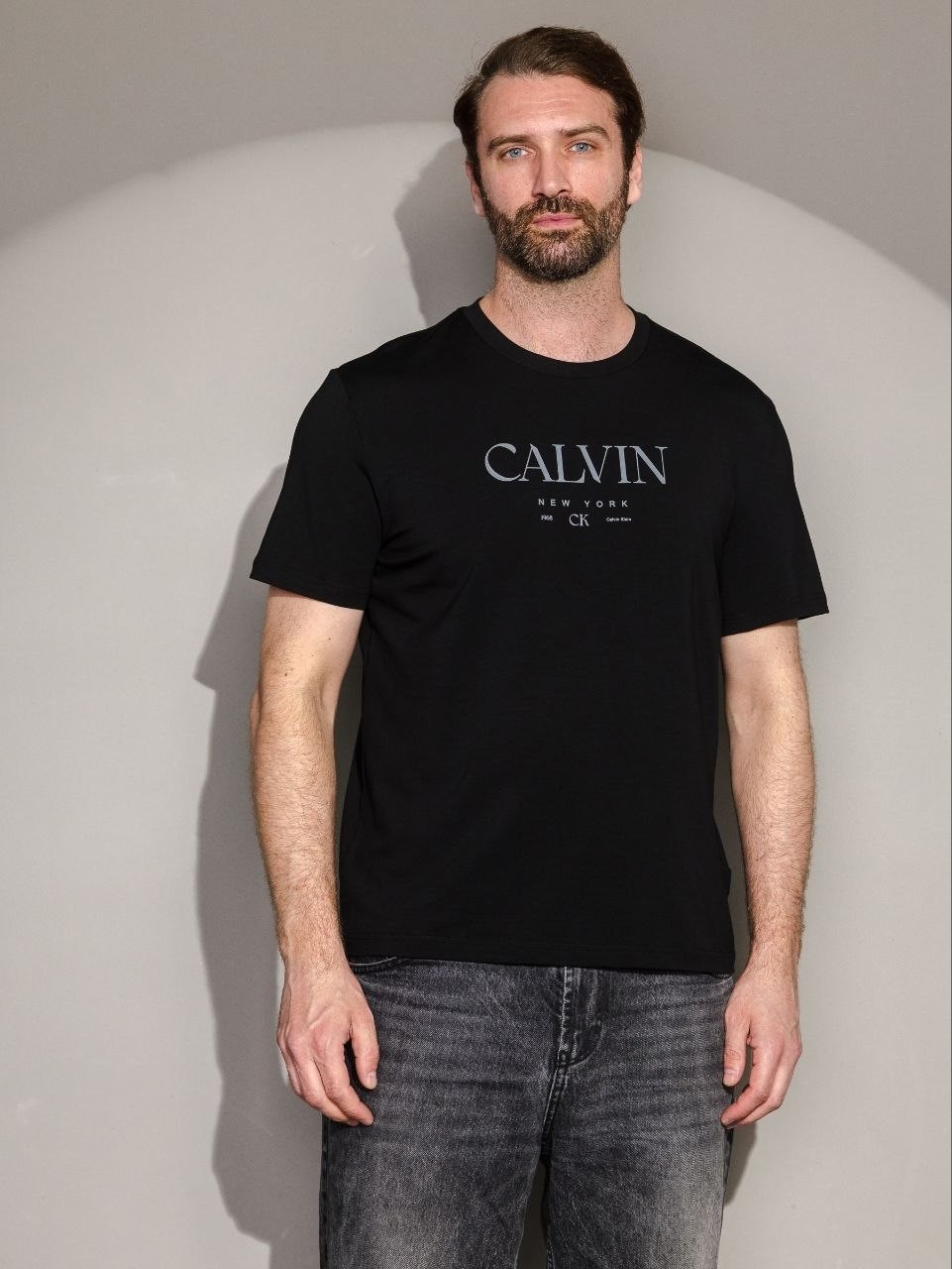 футболка calvin klein мужская,футболки мужские,футболка calvin klein мужская черная,футболка мужская черная,футболка кельвин кляйн мужская