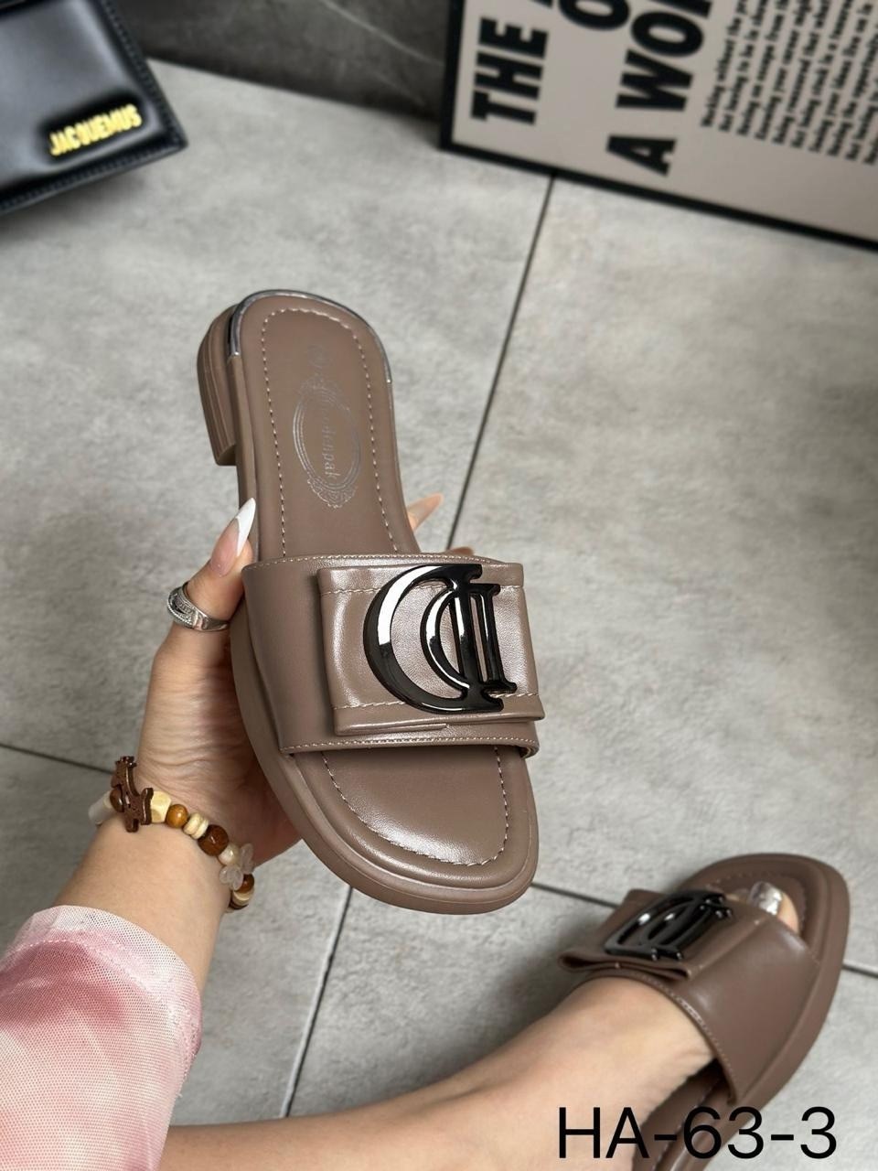 шлепанцы женские,шлепанцы женские кристиан диор,,шлепанцы летние,женские сандалии