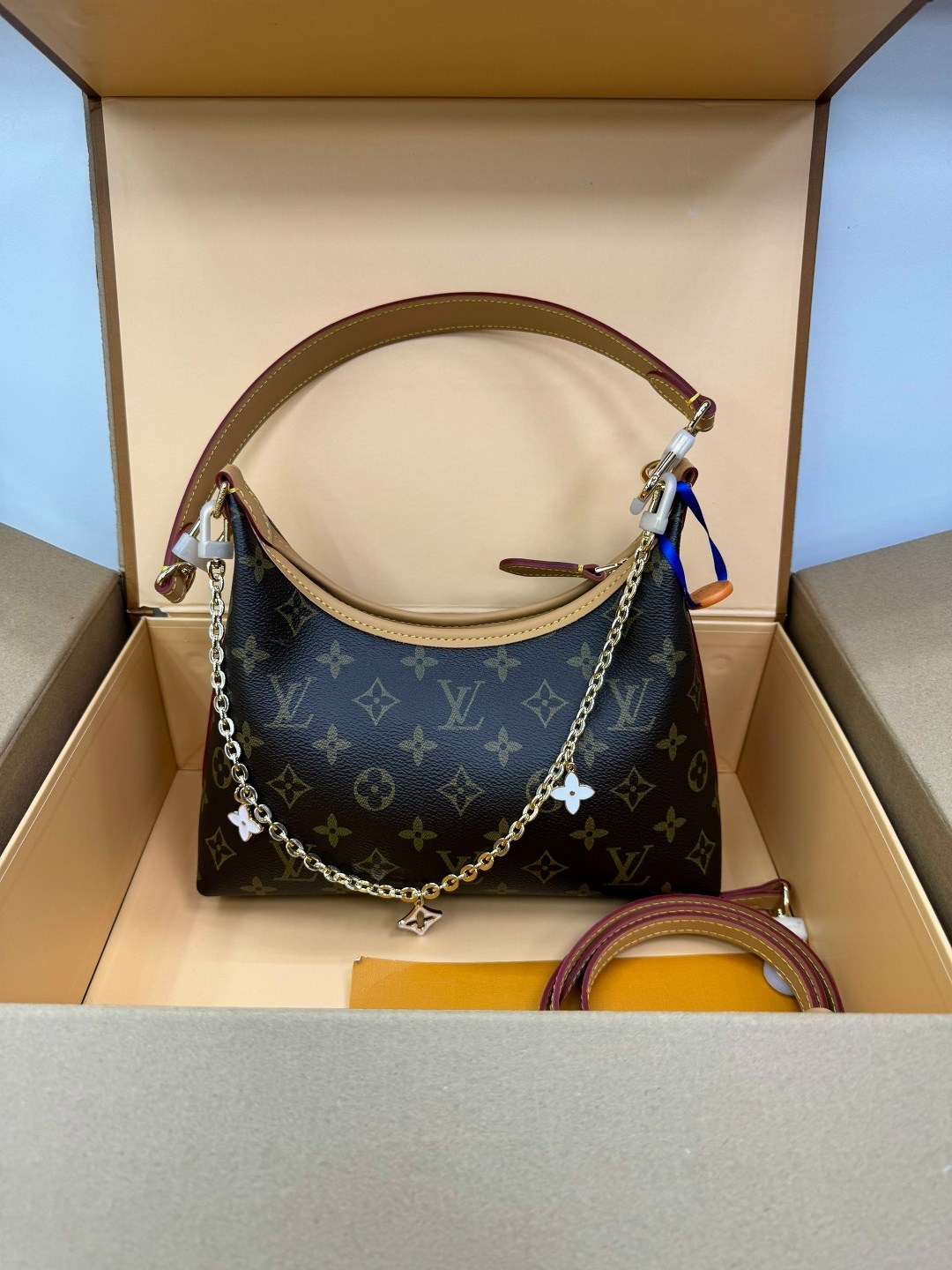 louis vuitton сумка женская,cумка louis vuitton,louis vuitton сумка на плечо,сумки луи виттон,сумка луи виттон монтейн