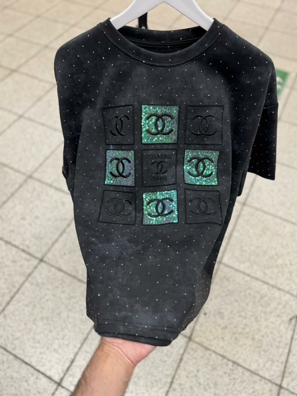 женская футболка,футболка chanel,футболки дизайн,футболка с вышивкой,футболка