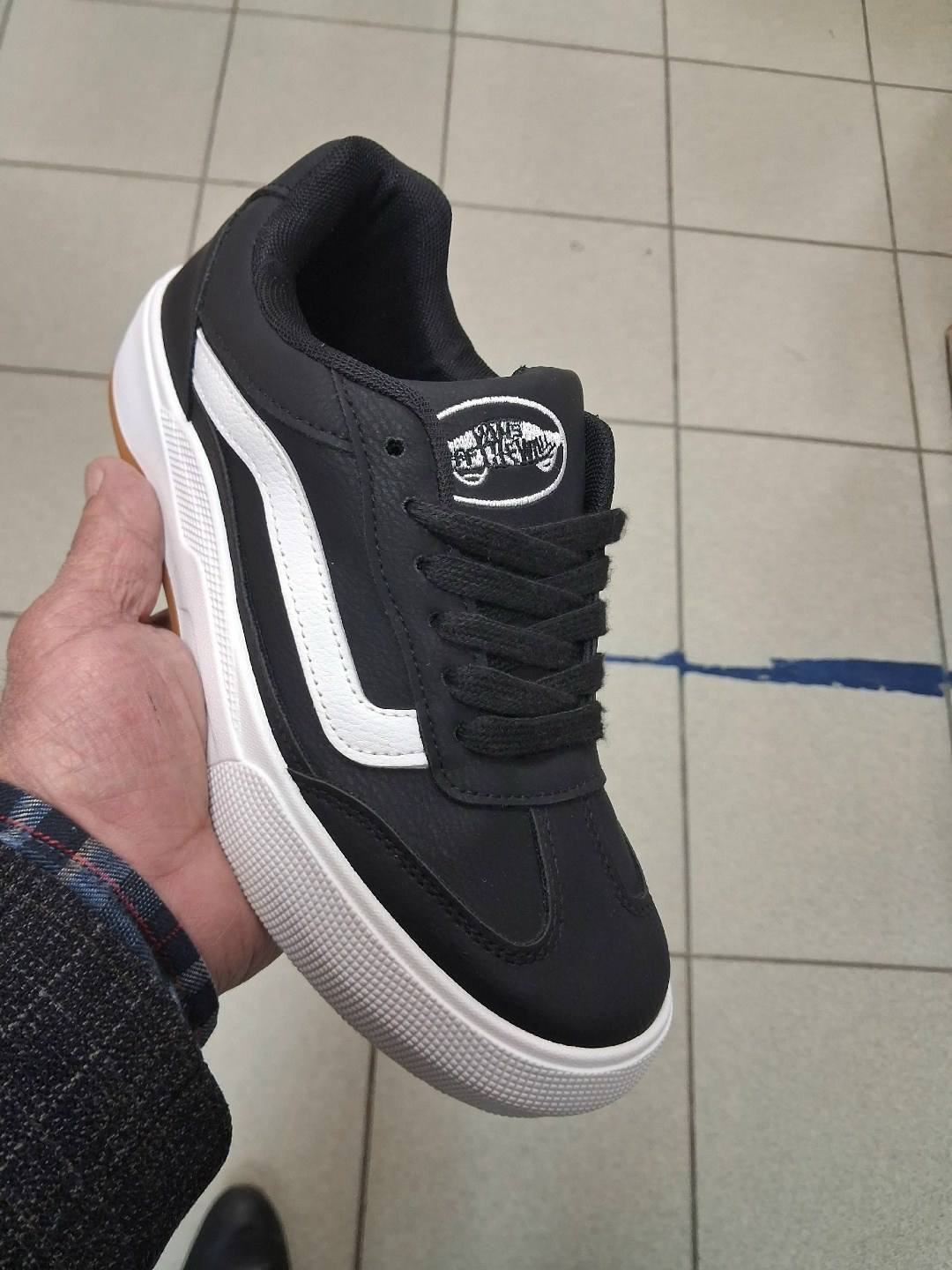 ,vans кроссовки,кеды vans,кеды ванс,повседневные кроссовки