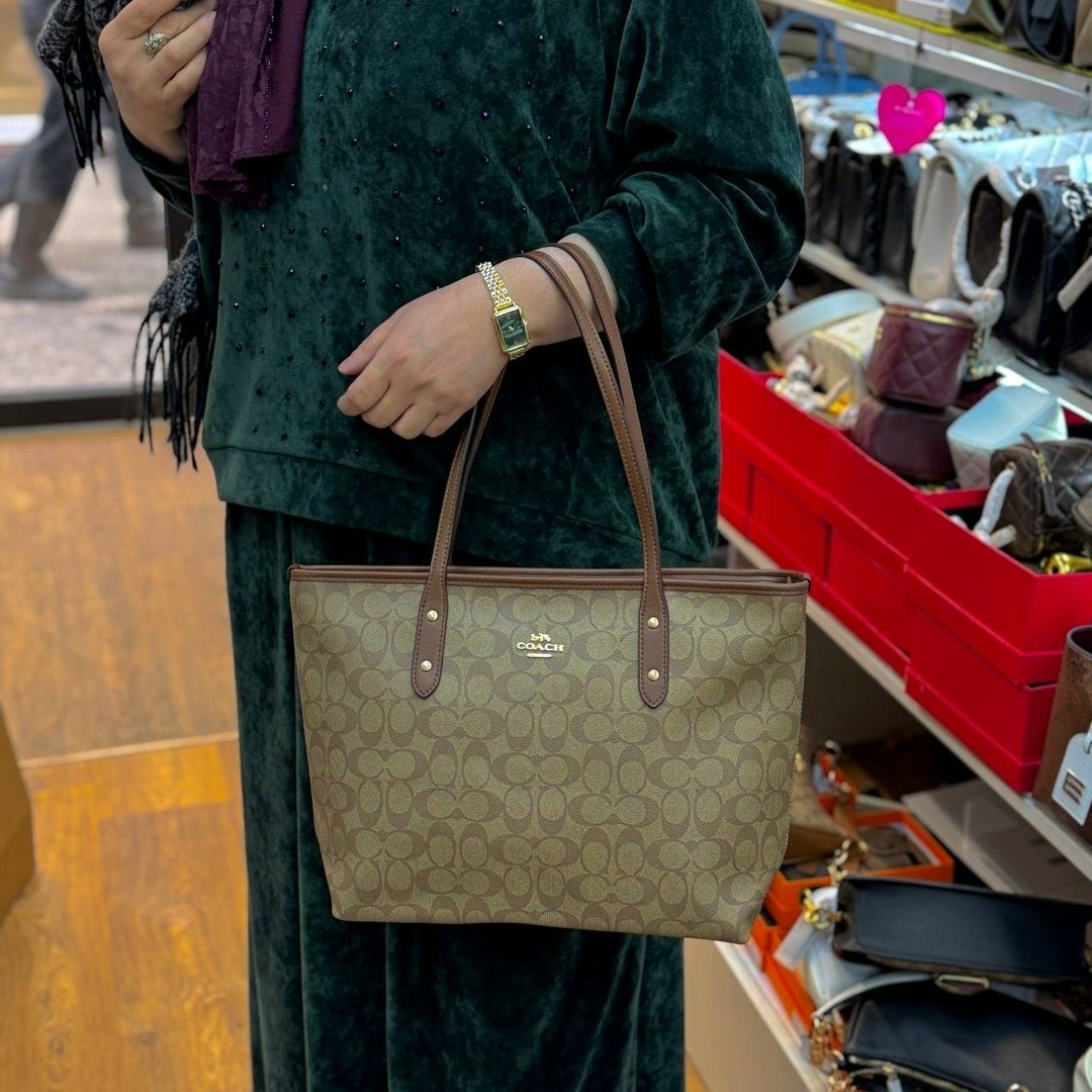 женская сумка coach,сумка шоппер coach,сумка coach шоппер большая,сумка coach оригинал питон бежевая,сумка coach