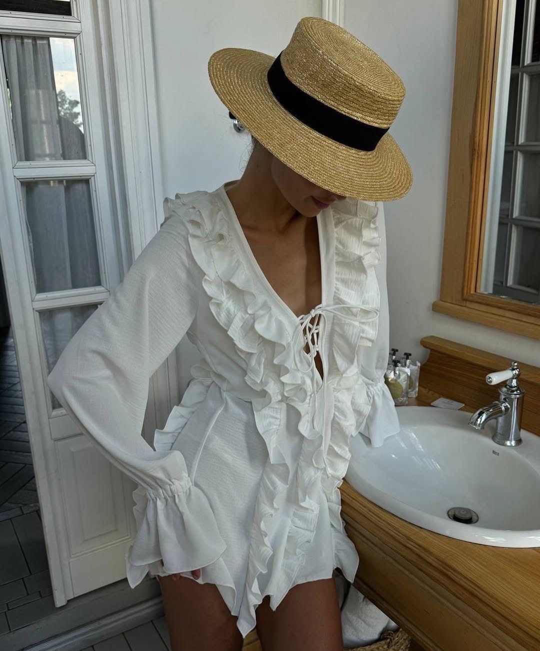 летнее белое платье,платье летнее,женское платье с рюшами,платье стильное,платье идеальное