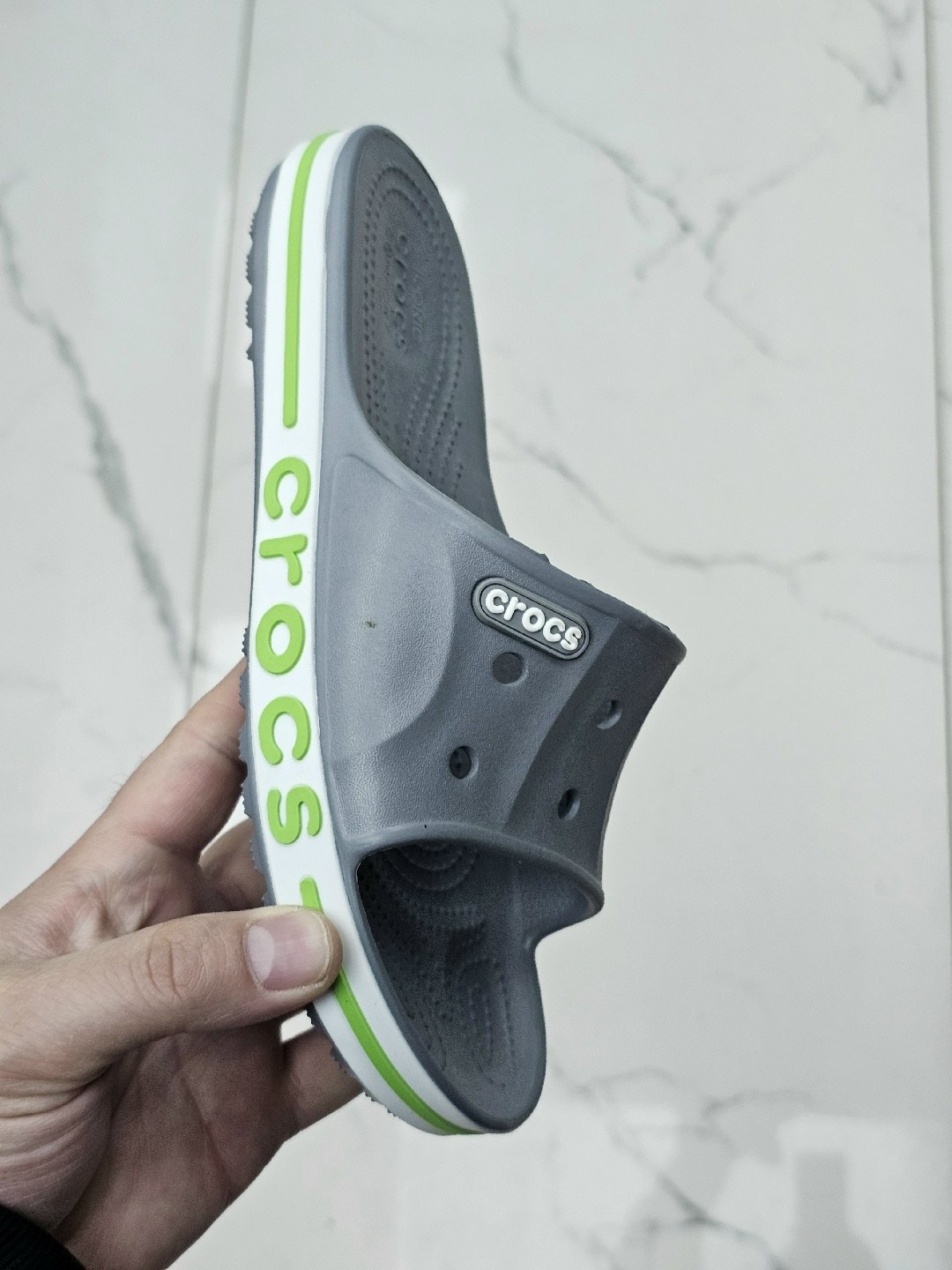 шлепанцы crocs,шлепанцы женские,,шлепанцы crocs bayaband slide,шлепки крокс слайд