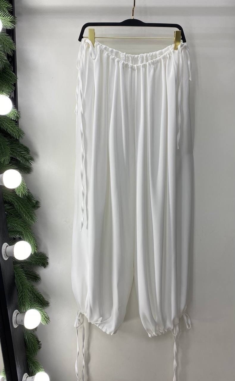 брюки-палаццо,белые брюки,широкие брюки,стильные наряды