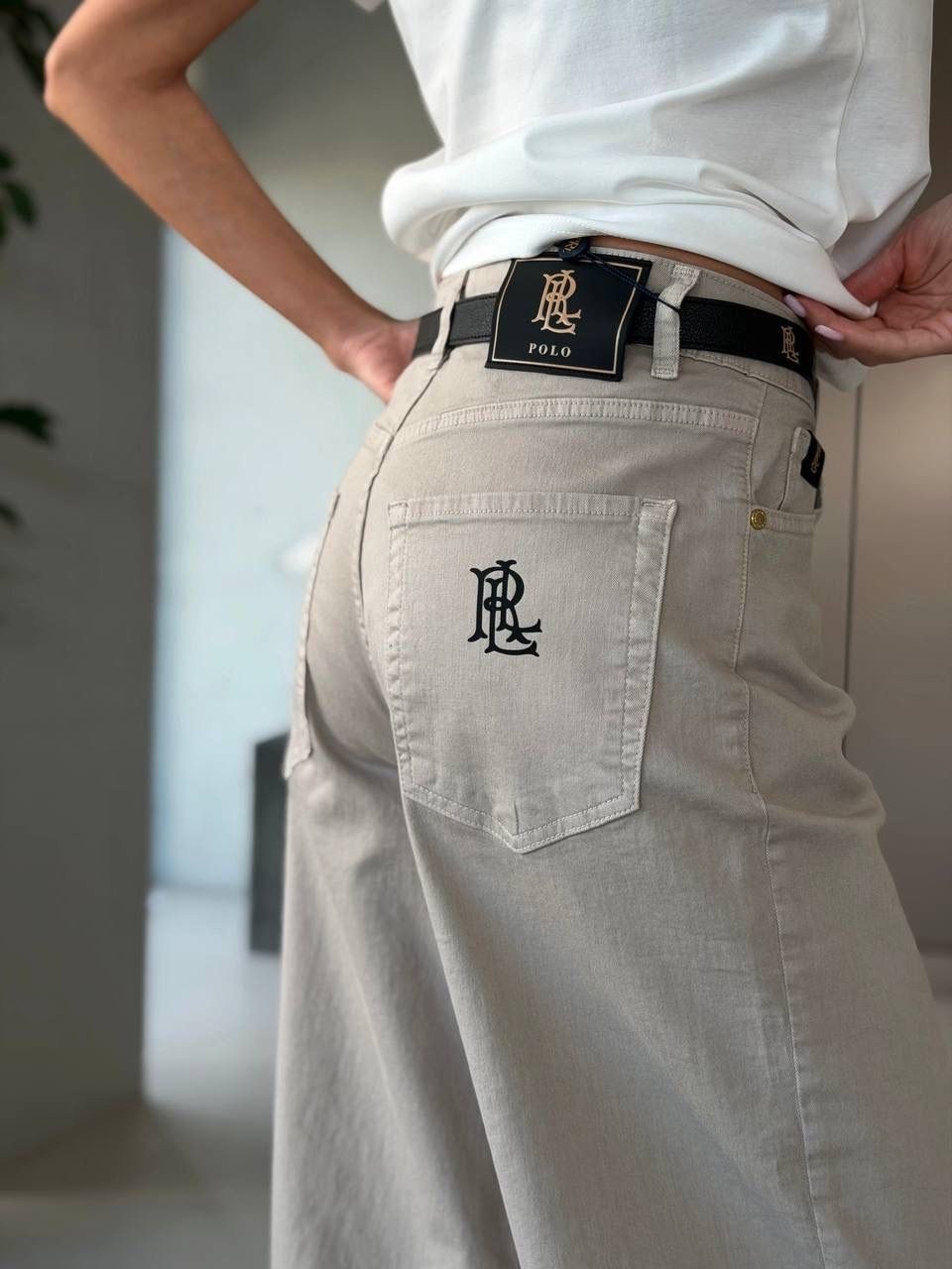 брюки джинсы,стильные джинсы,модные брюки,джинсы бежевые,джинсы широкие