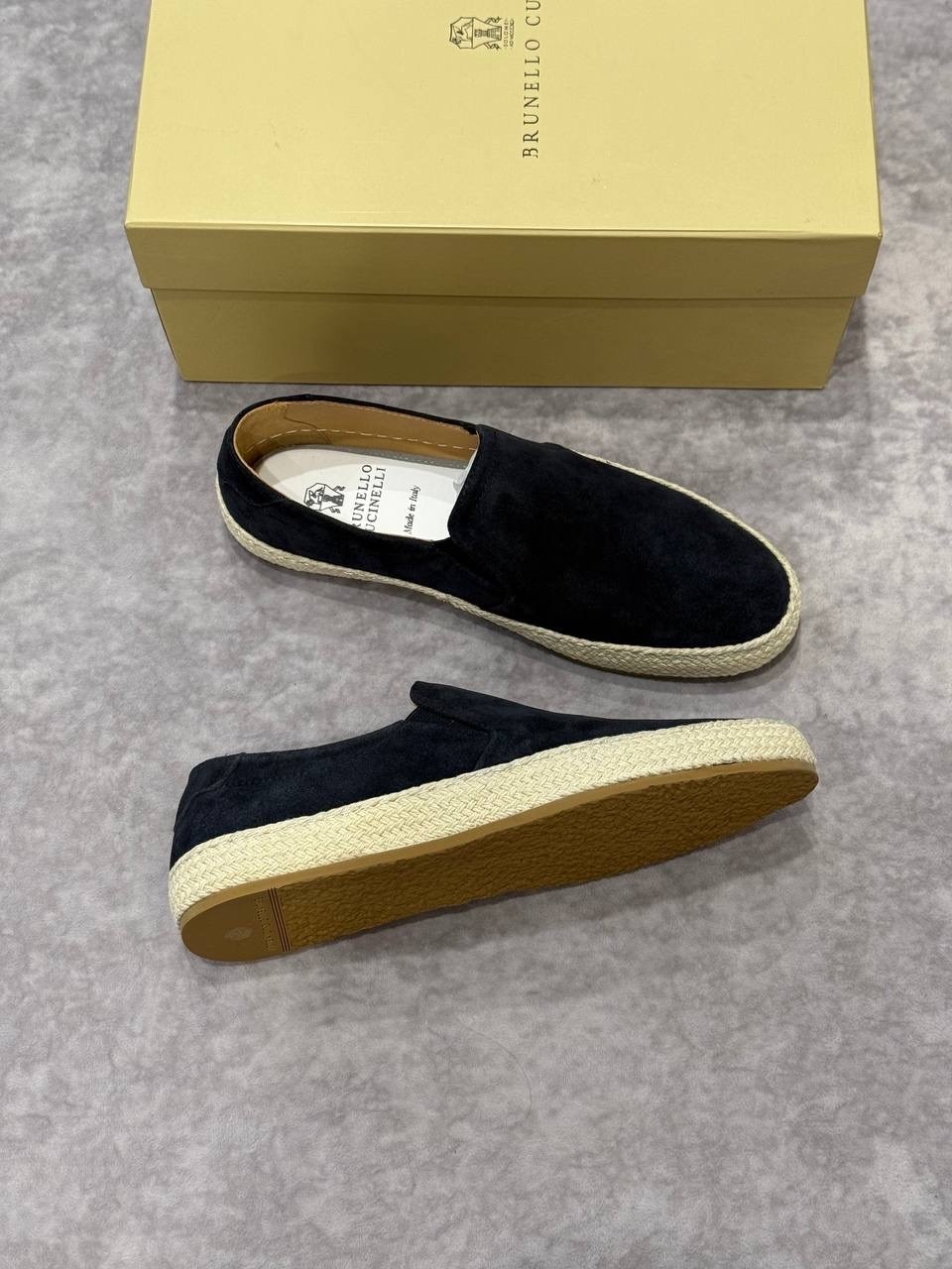 замшевые слипоны brunello cucinelli,эспадрильи brunello cucinelli,слипоны мужские brunello cucinelli,,замшевые лоферы brunello cucinelli