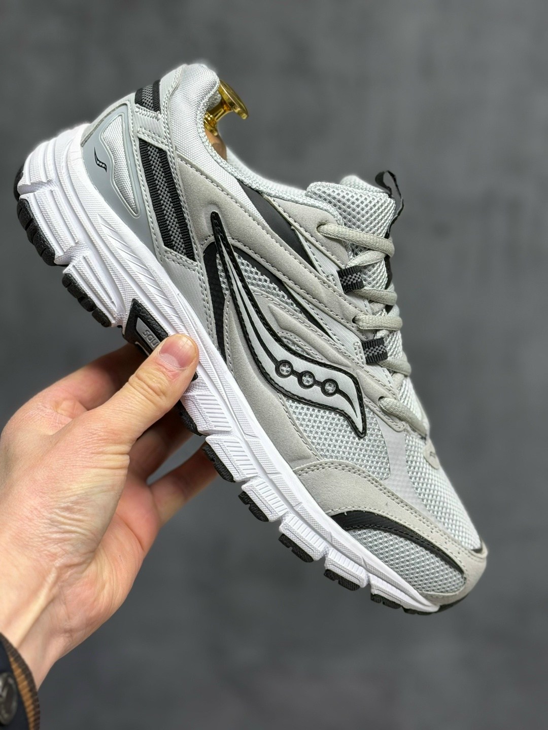 кроссовки saucony,мужские кроссовки saucony,кроссовки saucony progrid omni 9,кроссовки,saucony cohesion