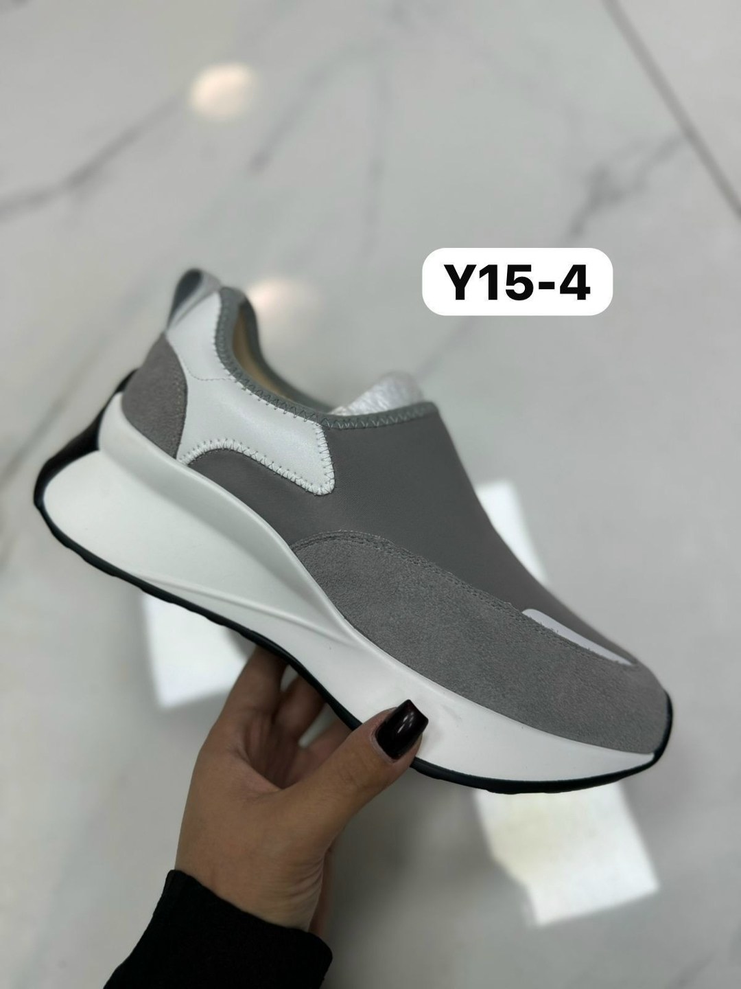 ,кроссовки женские,женская ,женские модные кроссовки,спортивная