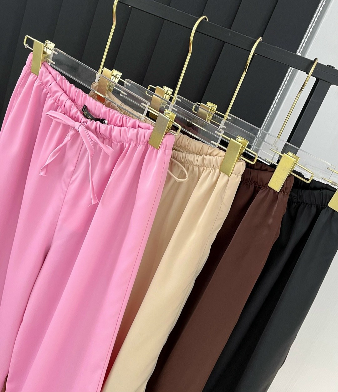 широкие брюки,женские широкие брюки,брюки женские,брюки,розовые брюки