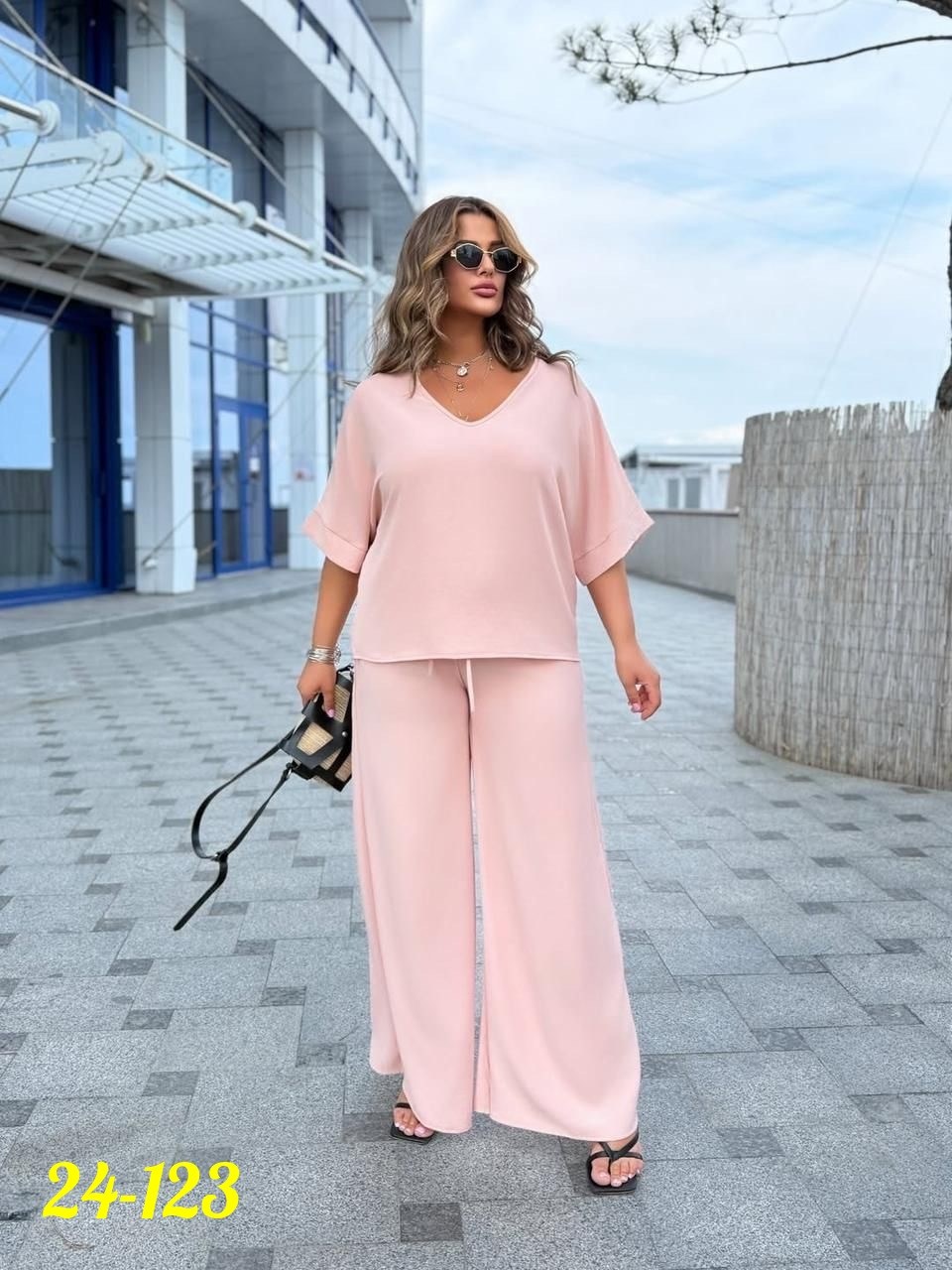 костюм женский брючный,костюм брючный большие размеры,костюм женский,шифоновый брючный костюм женский,брючный костюм больших размеров