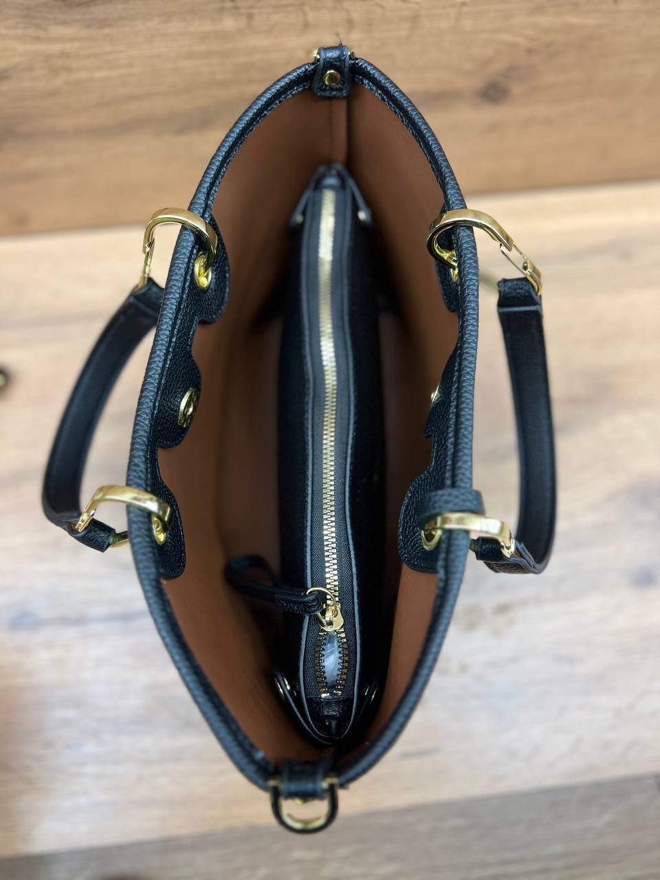 женская сумка,сумка,модная сумка,сумка эмпорио армани женская,сумки аксессуары