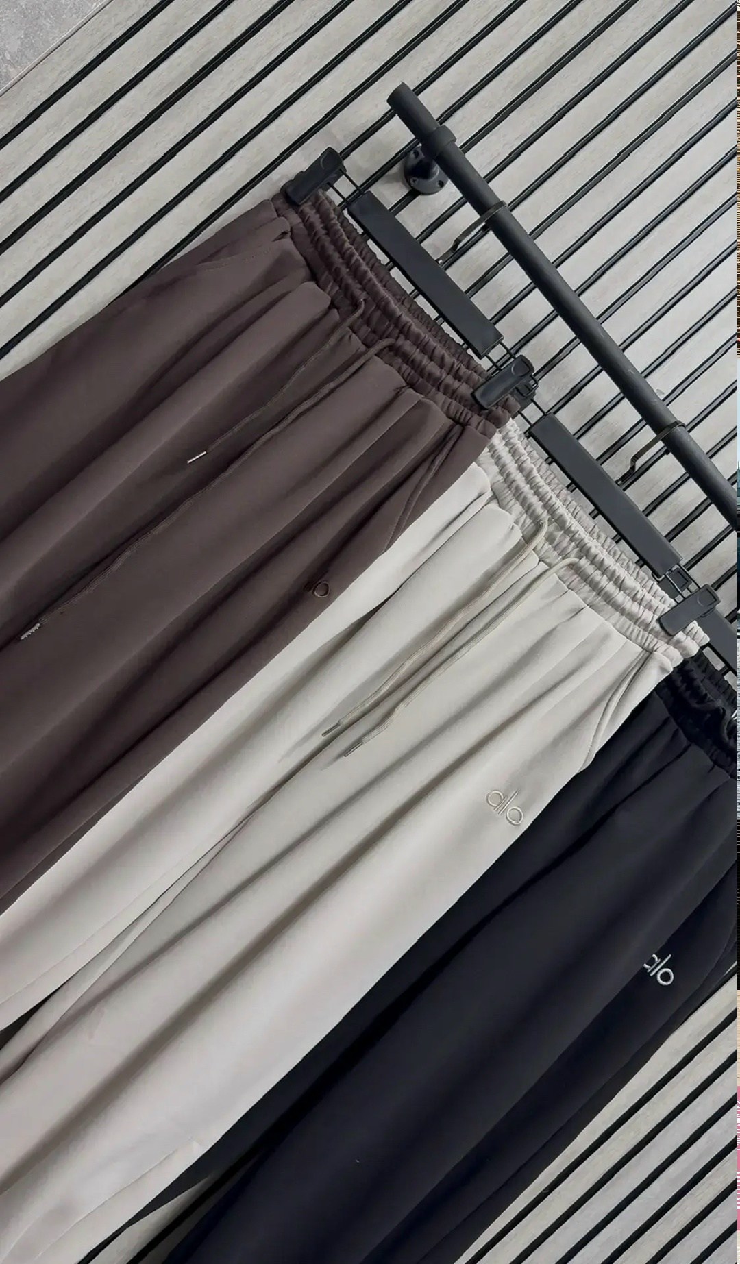 повседневные спортивные брюки,спортивные брюки,спортивные штаны,модные штаны,брюки штаны