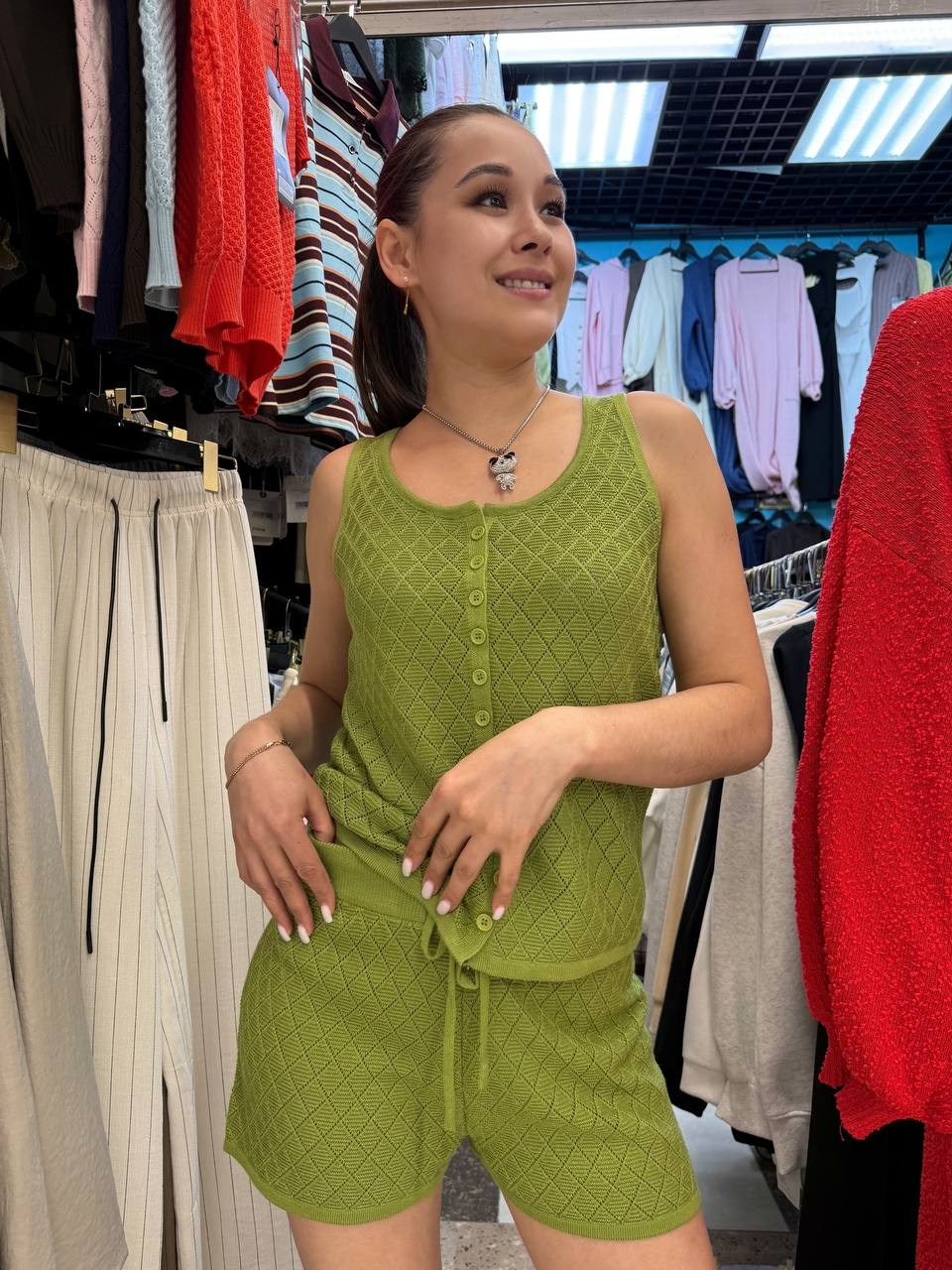трикотажный костюм шорты,вязаные шорты,костюмы женские летние,костюм вязаный с шортами,костюм летний с шортами