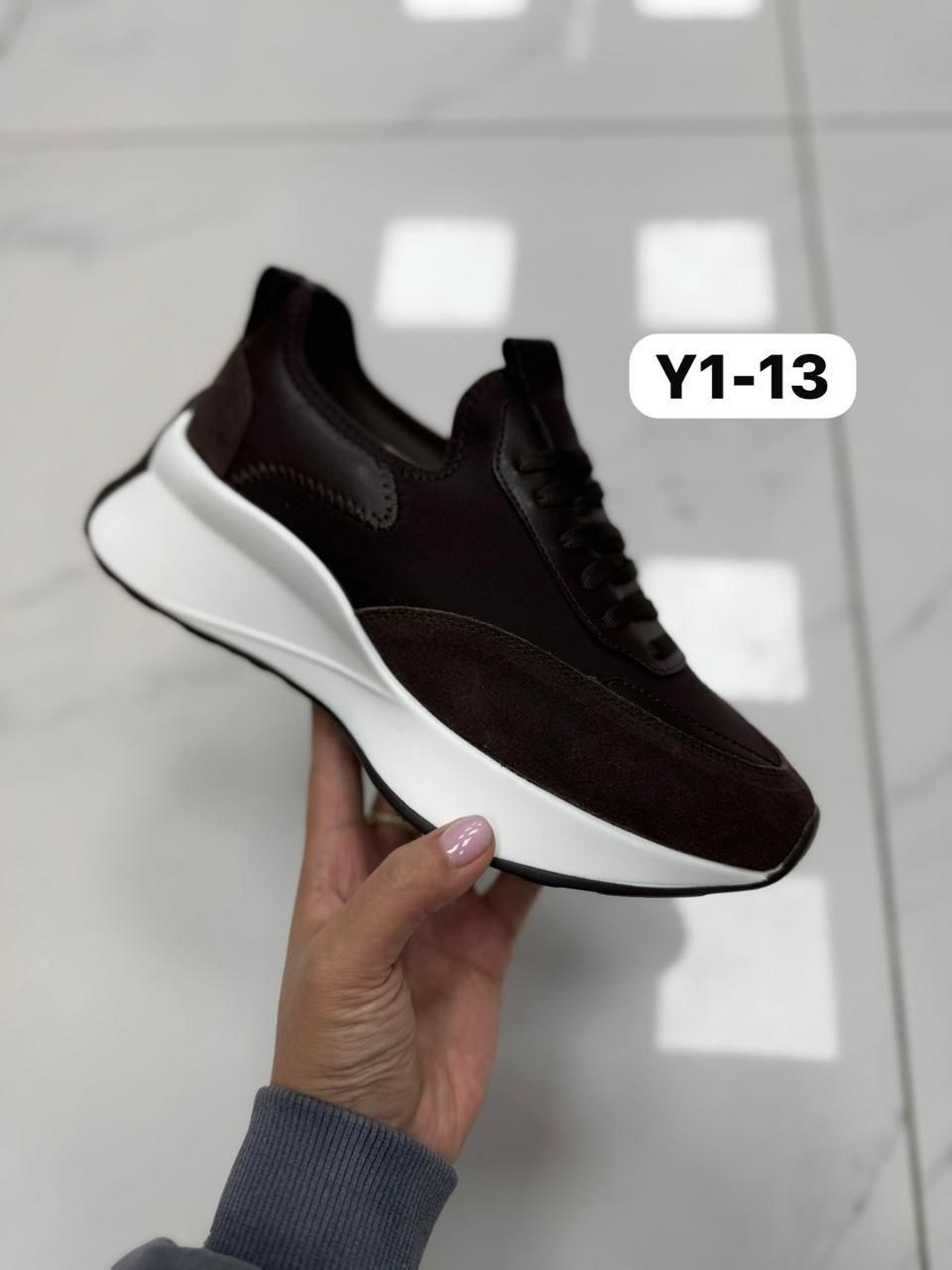 кроссовки женские,,кроссовки модные,стильные кроссовки,стильные женские кроссовки