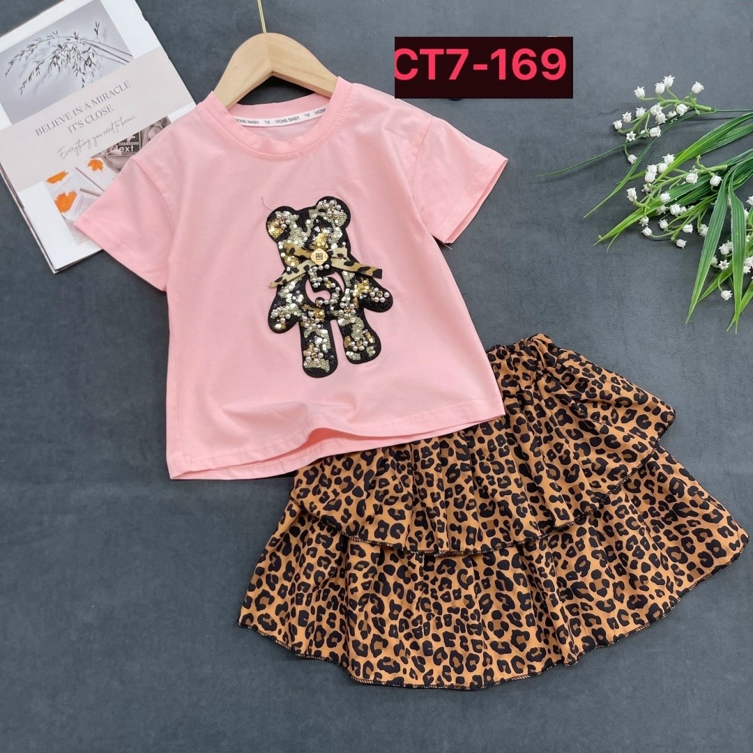 костюм для девочек,комплект одежды девочке,костюмчик,футболка леопард и юбка комплект,одежда для девочек