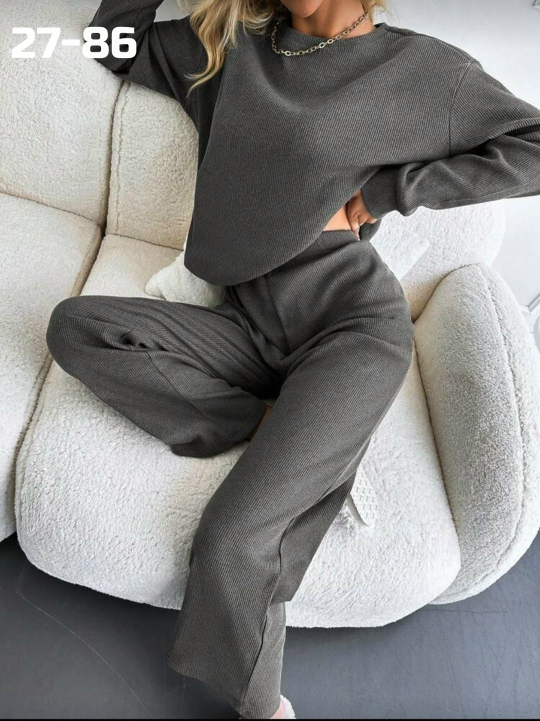 трикотажные костюмы,стильные костюмы,женские костюмы,брючный костюм,костюм двойка