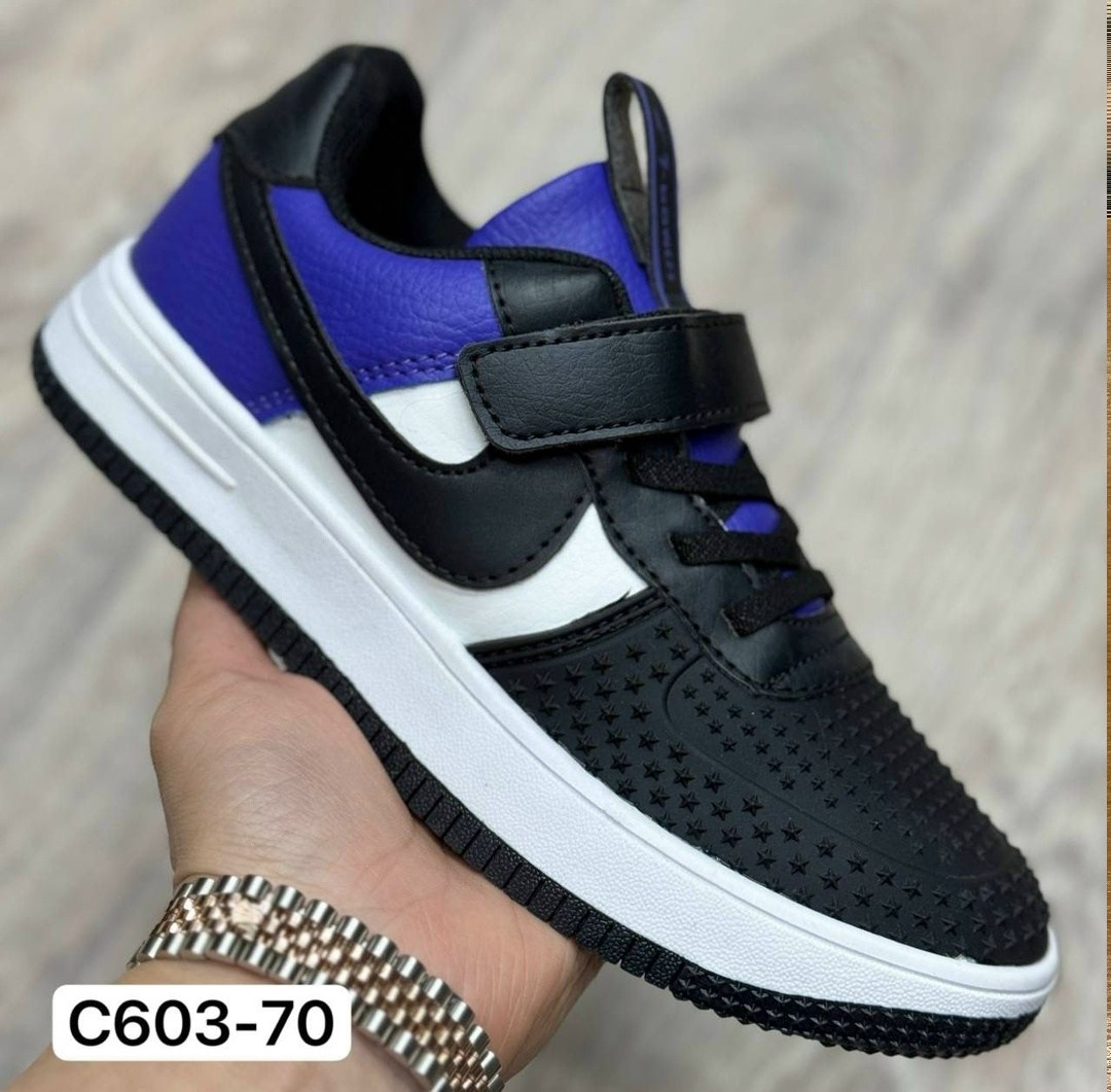 кроссовки,кроссовки закрытые,кроссовки nike lunar force 1 duckboot зимние зеленые,модели обуви,кроссовки оптом