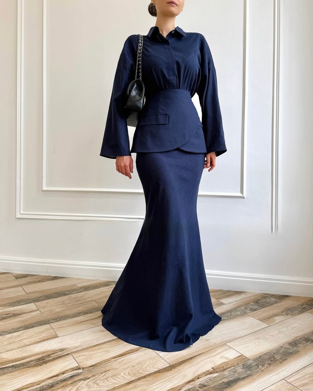 костюм с юбкой,костюм женский,вечернее платье с баской,синее платье с баской,костюм женский с юбкой
