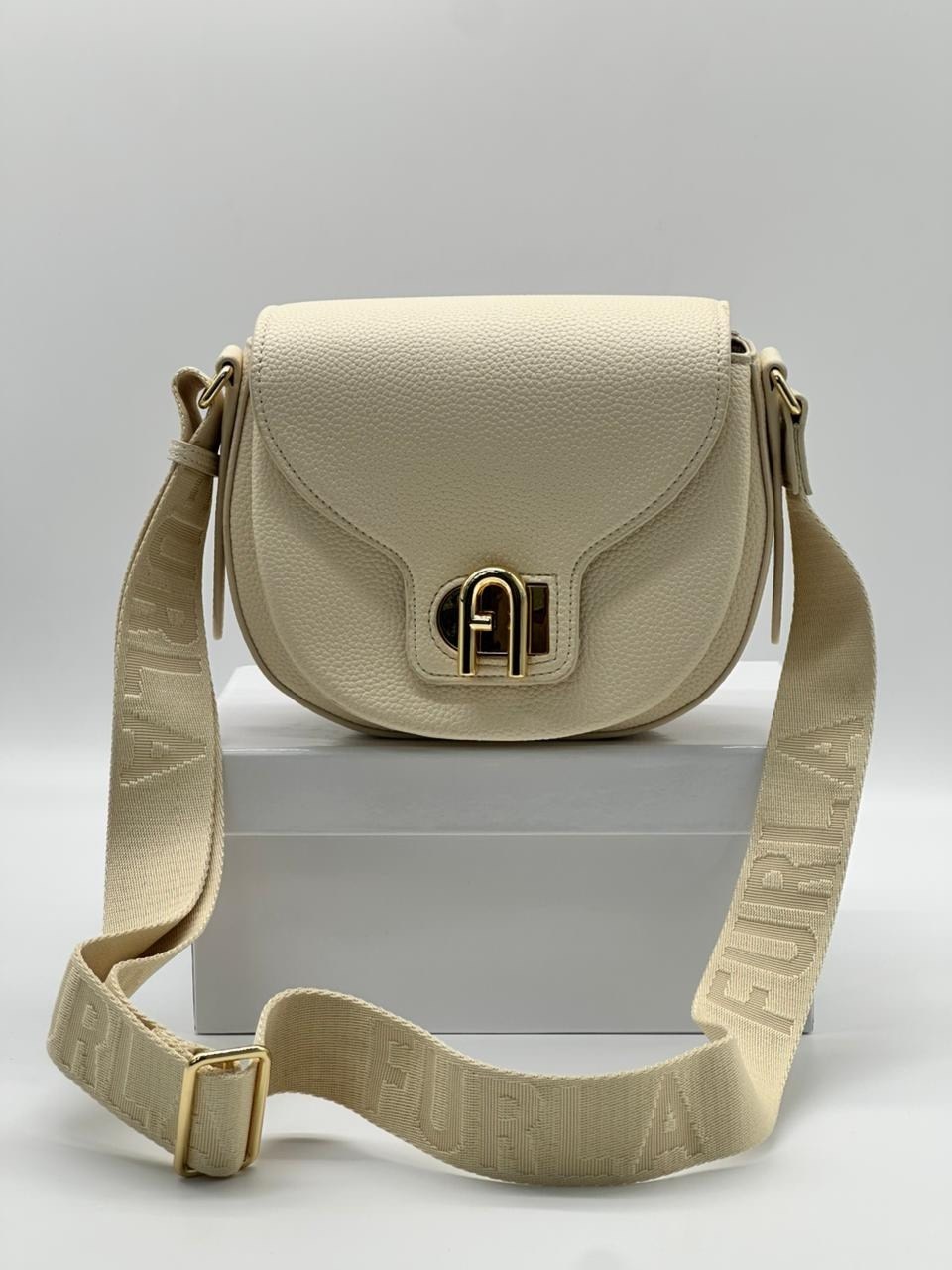 сумка через плечо furla lotus s crossbody серо-коричневый,сумка furla,бежевая сумка,сумка через плечо furla mini lotus серый,сумка женская furla