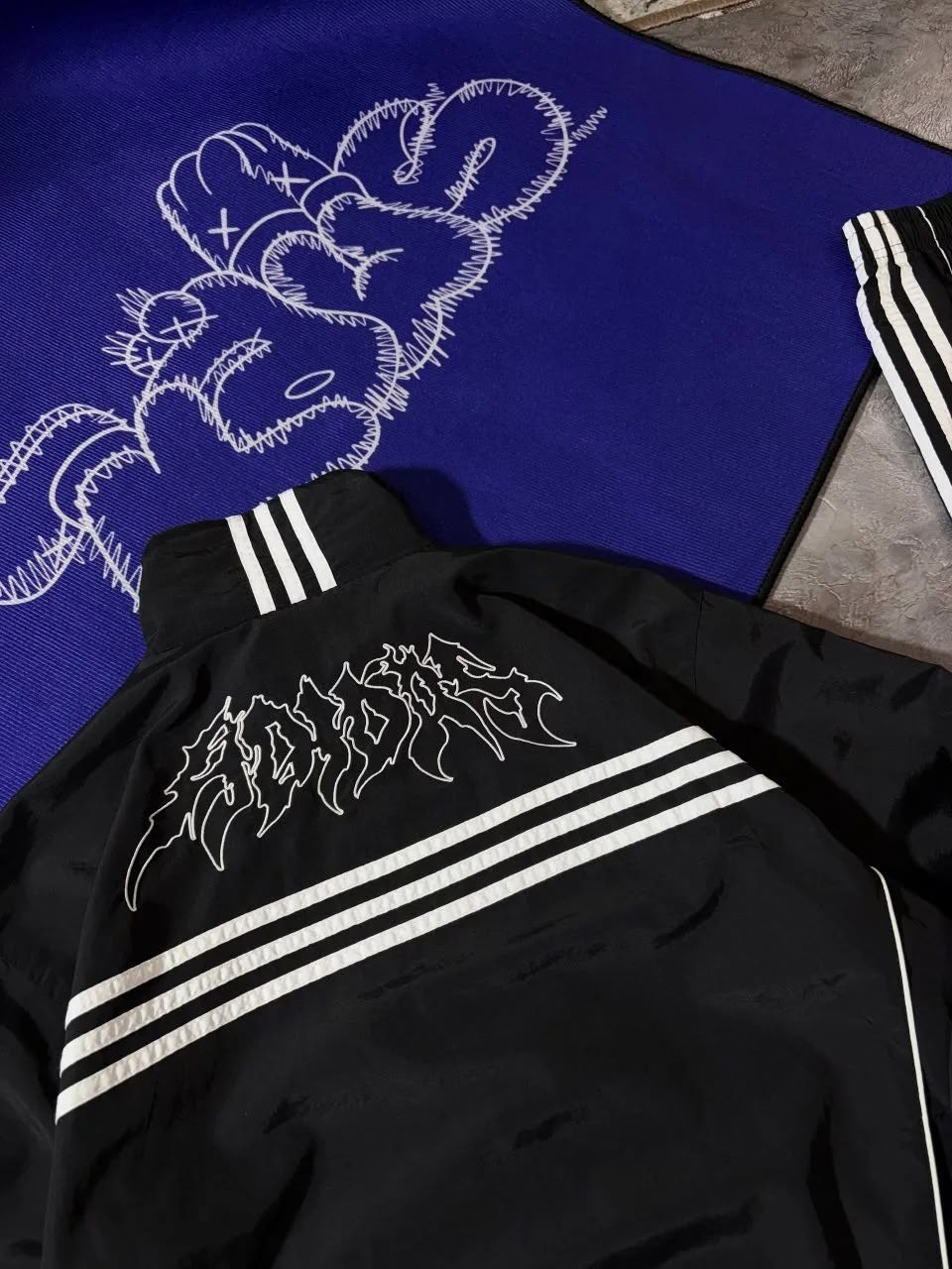 штаны адидас,брюки спортивные adidas,мужские спортивные брюки adidas,спортивные штаны мужские adidas,adidas штаны