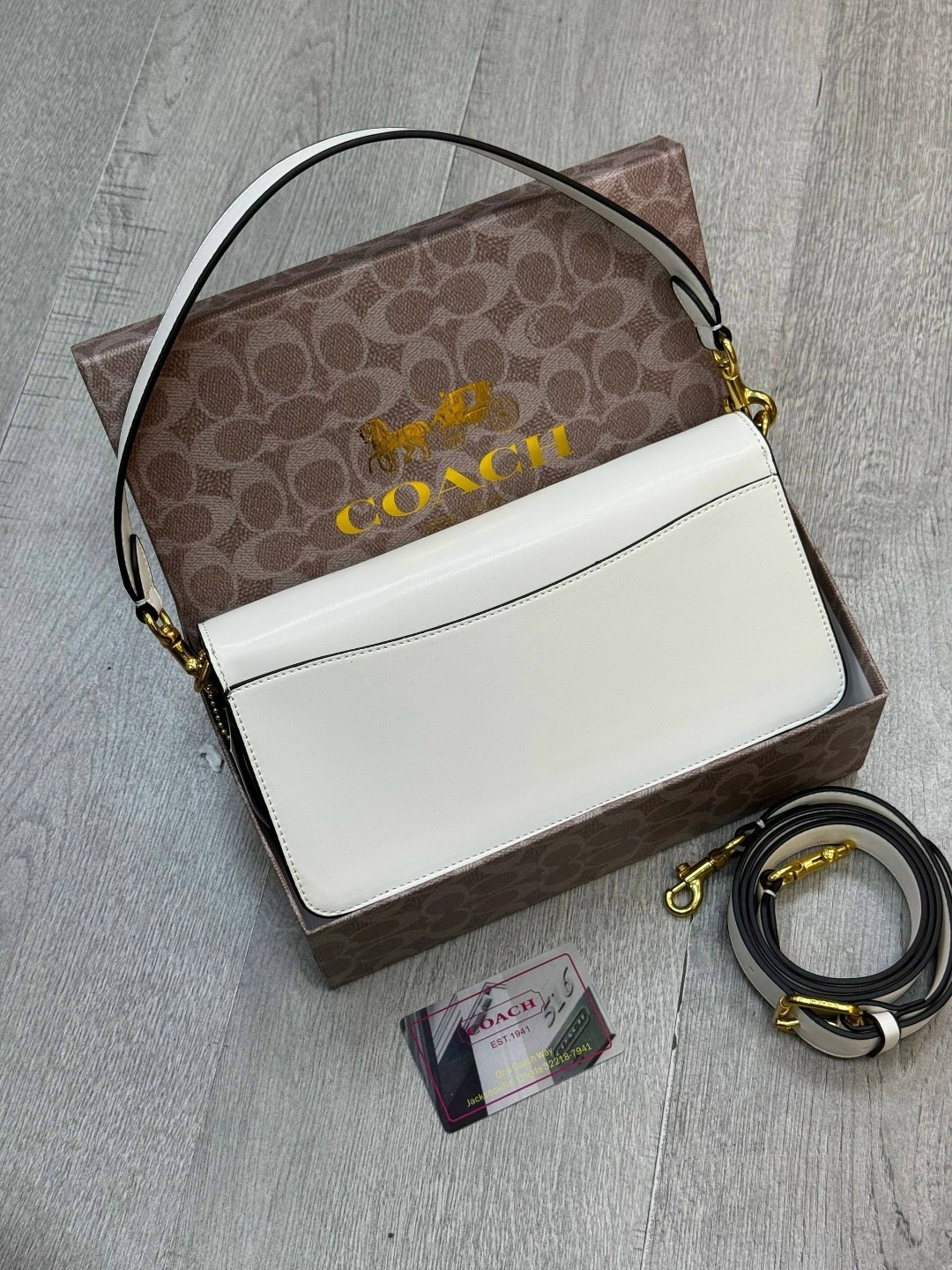 coach женская сумка,сумка coach,сумка реплика coach,сумка через плечо coach цвет белый,сумка через плечо coach