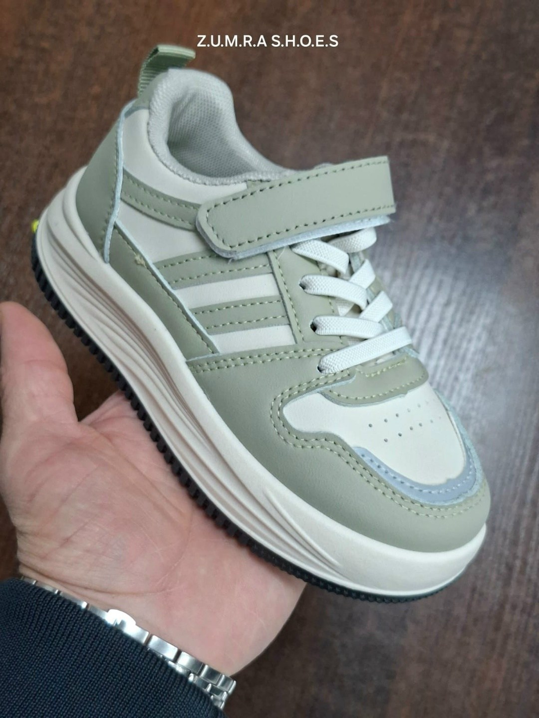 кроссовки,детские кроссовки,кроссовка детская,белые кроссовки,кроссовки мальчику