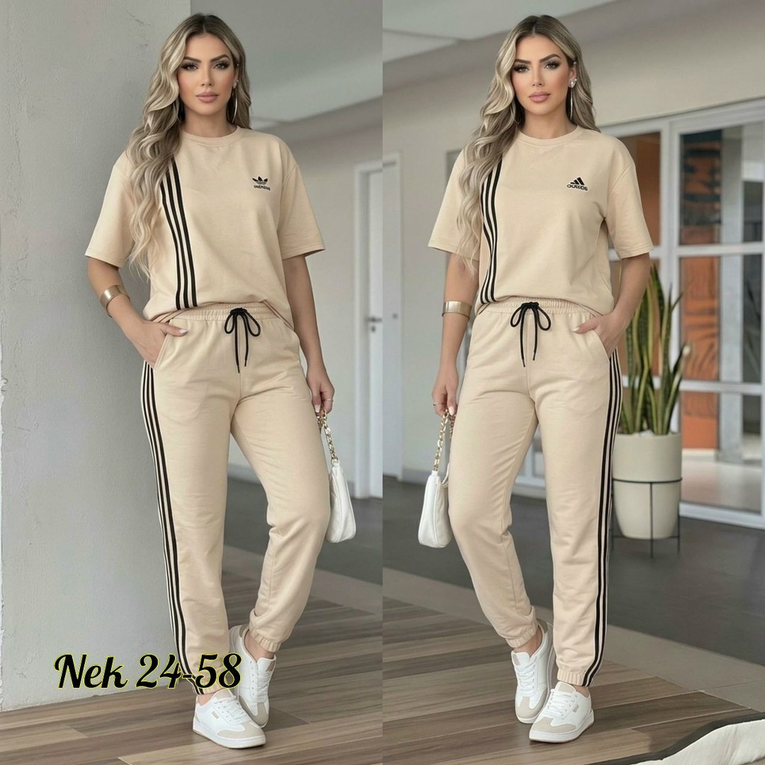 костюм женский,трикотажные костюмы,костюм спортивный женский,спортивные костюмы,бежевый костюм