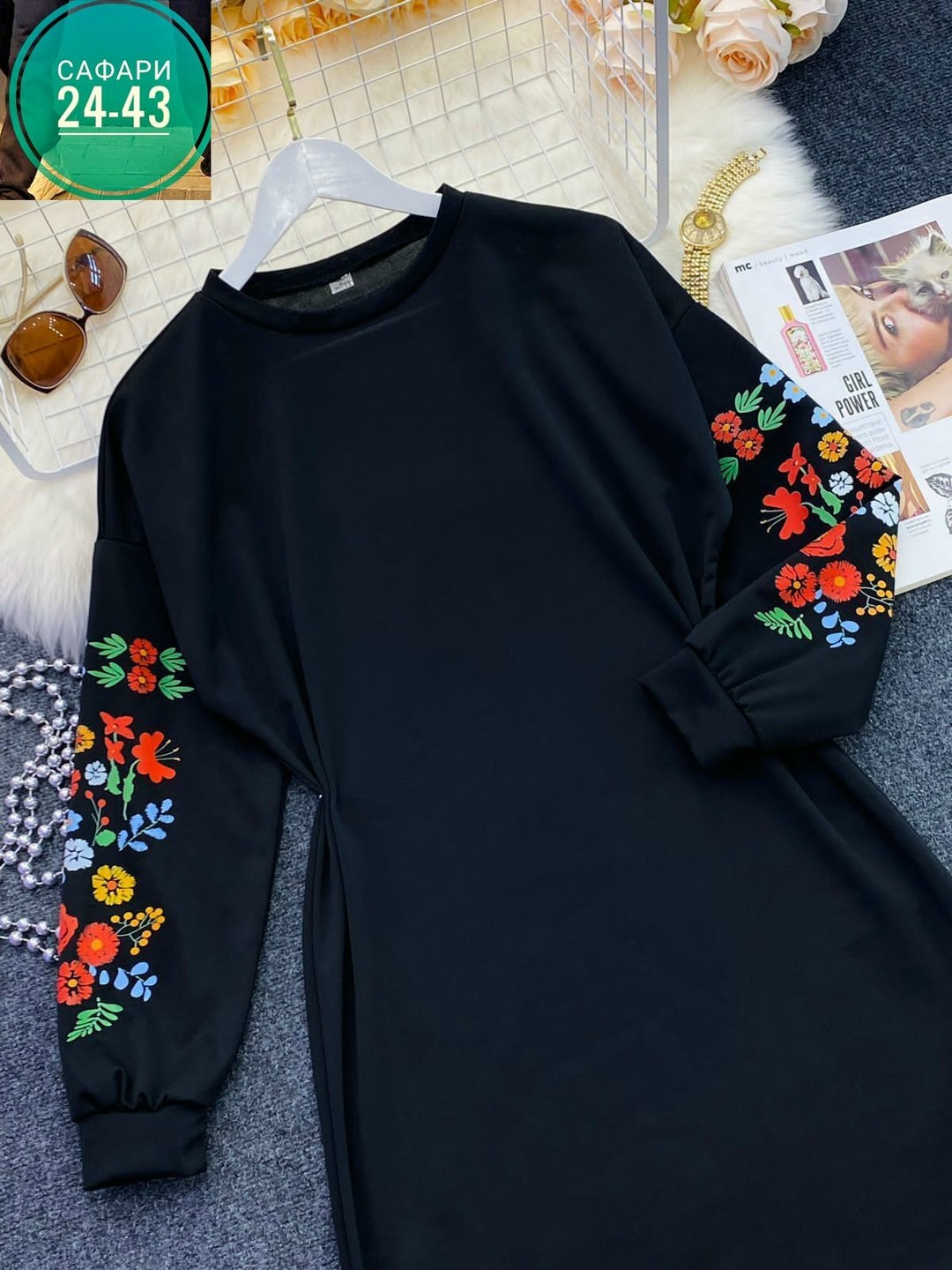 платье ткань трикотаж,платье в двух расцветка ткань: трикотаж,трикотажные женские платья,платье с вышитыми рукавами,платье в одном цвет ткань трикотаж