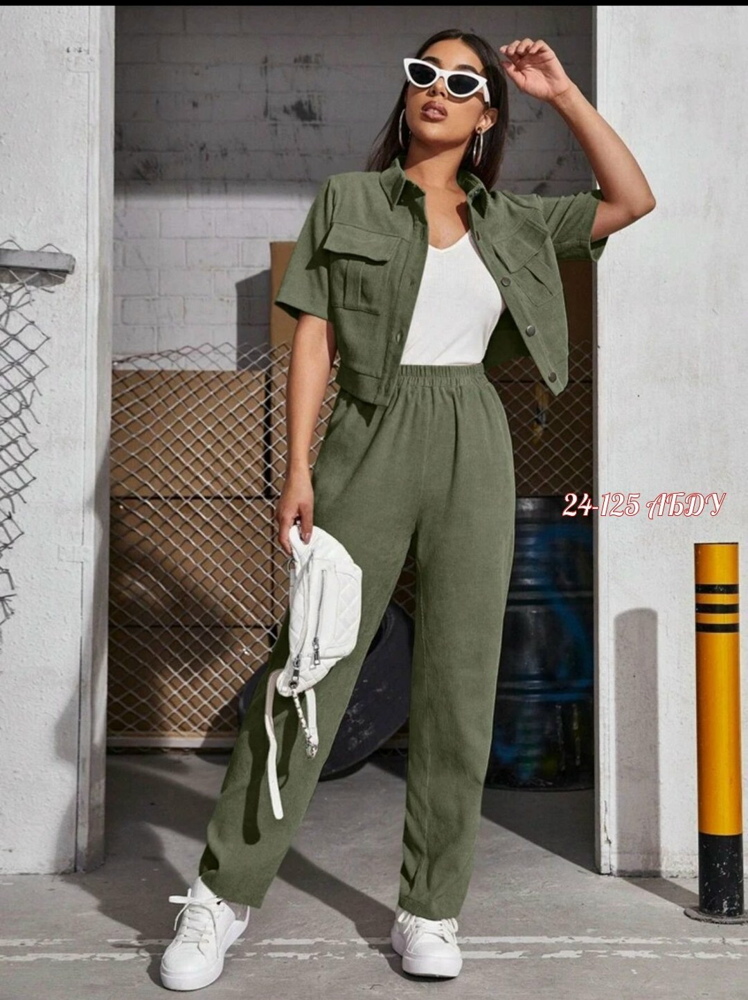 костюм повседневный женский,женский костюм с брюками,стильный костюм женский,женские костюмы брючные,модные костюмы