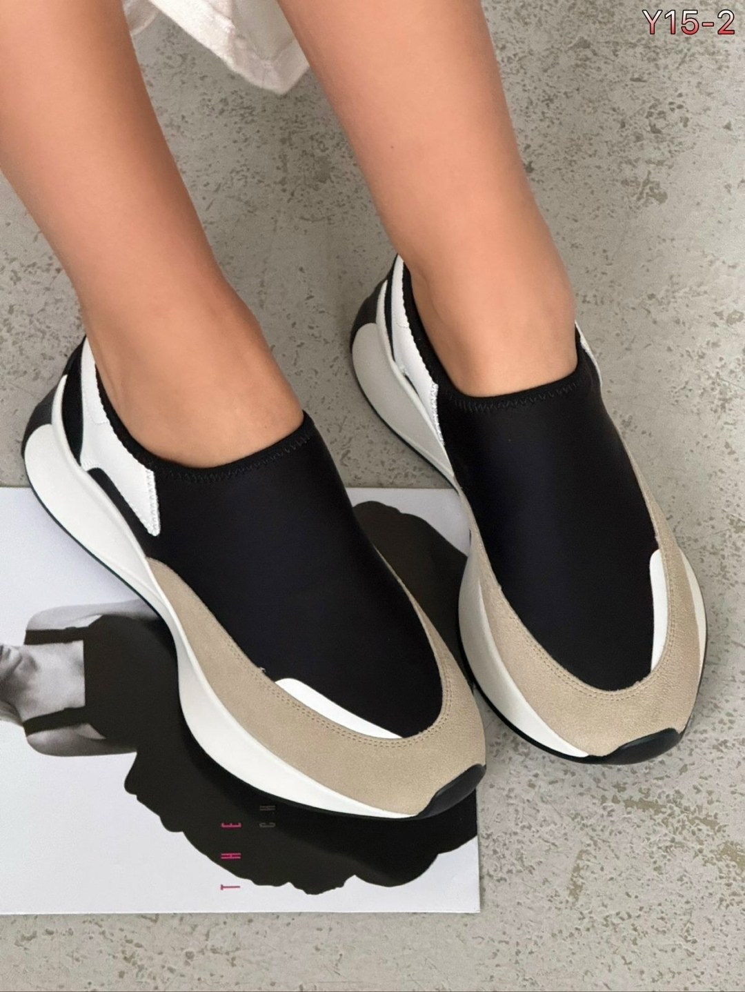 ,кроссовки женские,женская ,женские модные кроссовки,спортивная