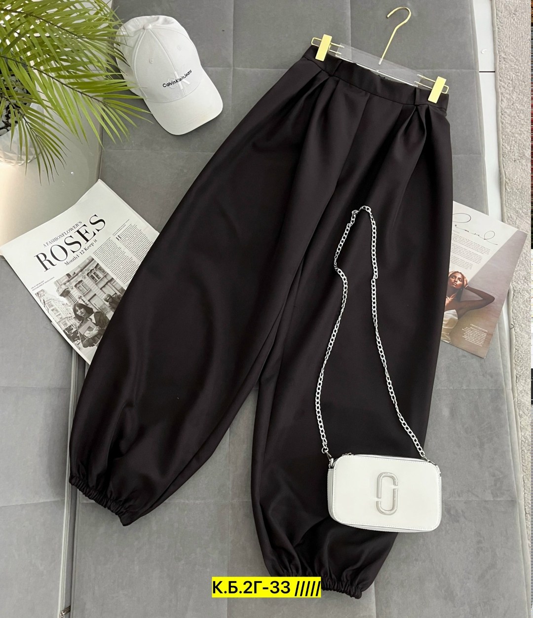 штаны модные,штаны белые,брюки штаны,спортивные брюки,белые брюки